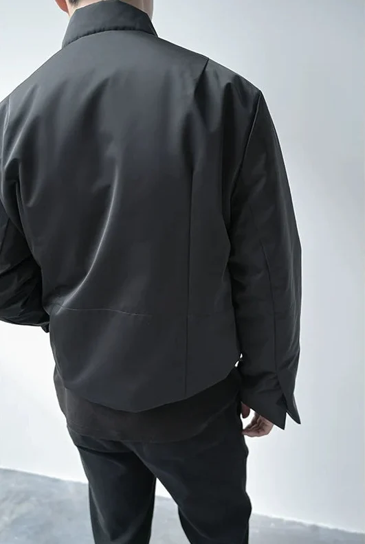 Minimalist Black Zipper Jacket - Image 4