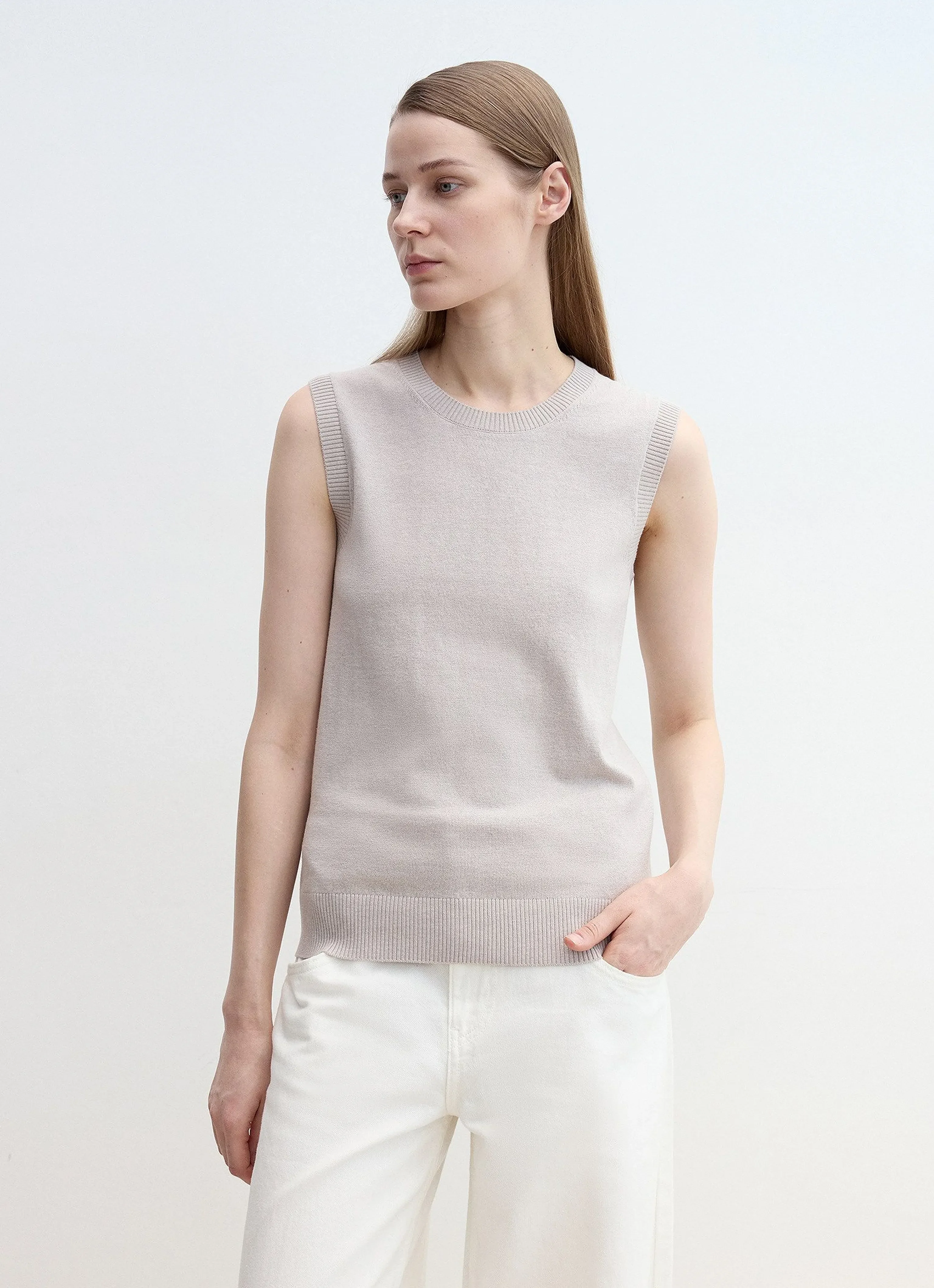 Minimalist Knit Vest & Cardigan Set - Image 6