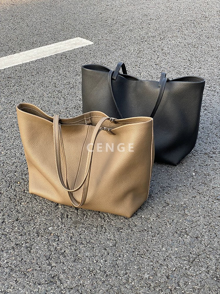 Minimalist Leather Tote Bag - Image 7