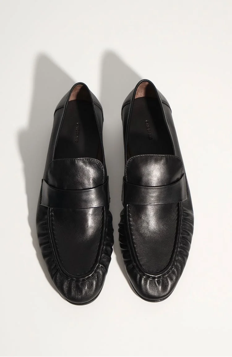 Minimalist Pleated Leather Loafers - Image 4