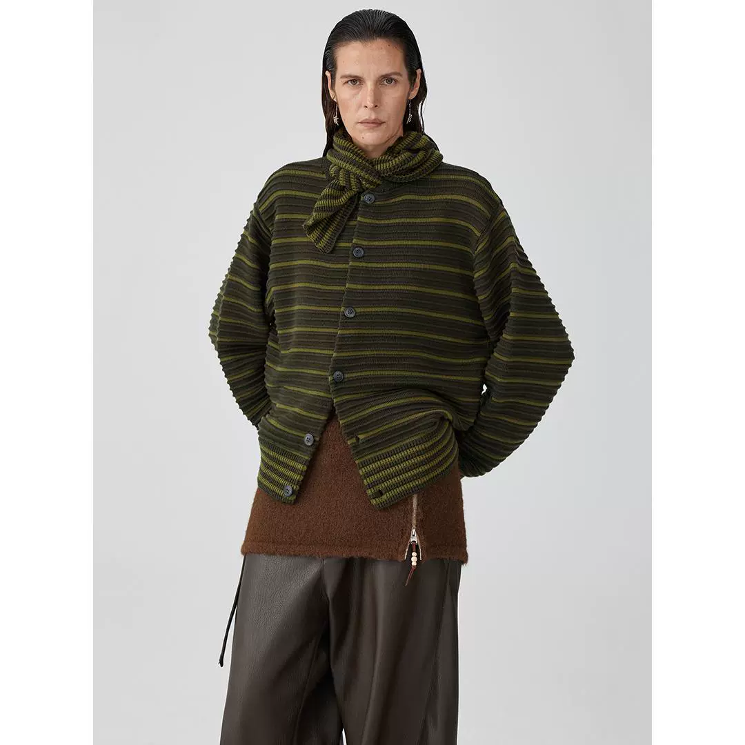 Minimalist Textured Knit Skirt - Image 3