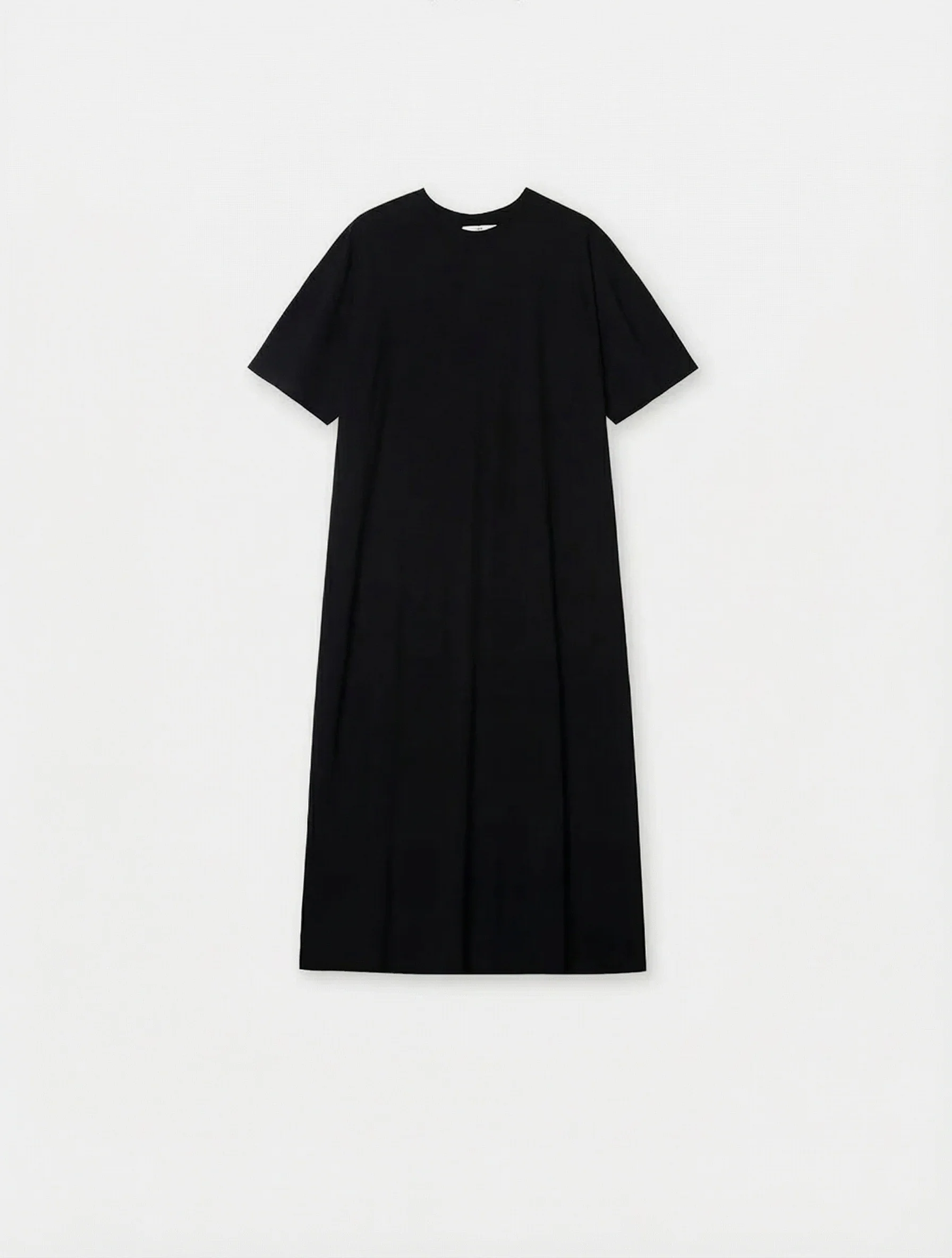 Minimalist Three-Piece Set - Image 6