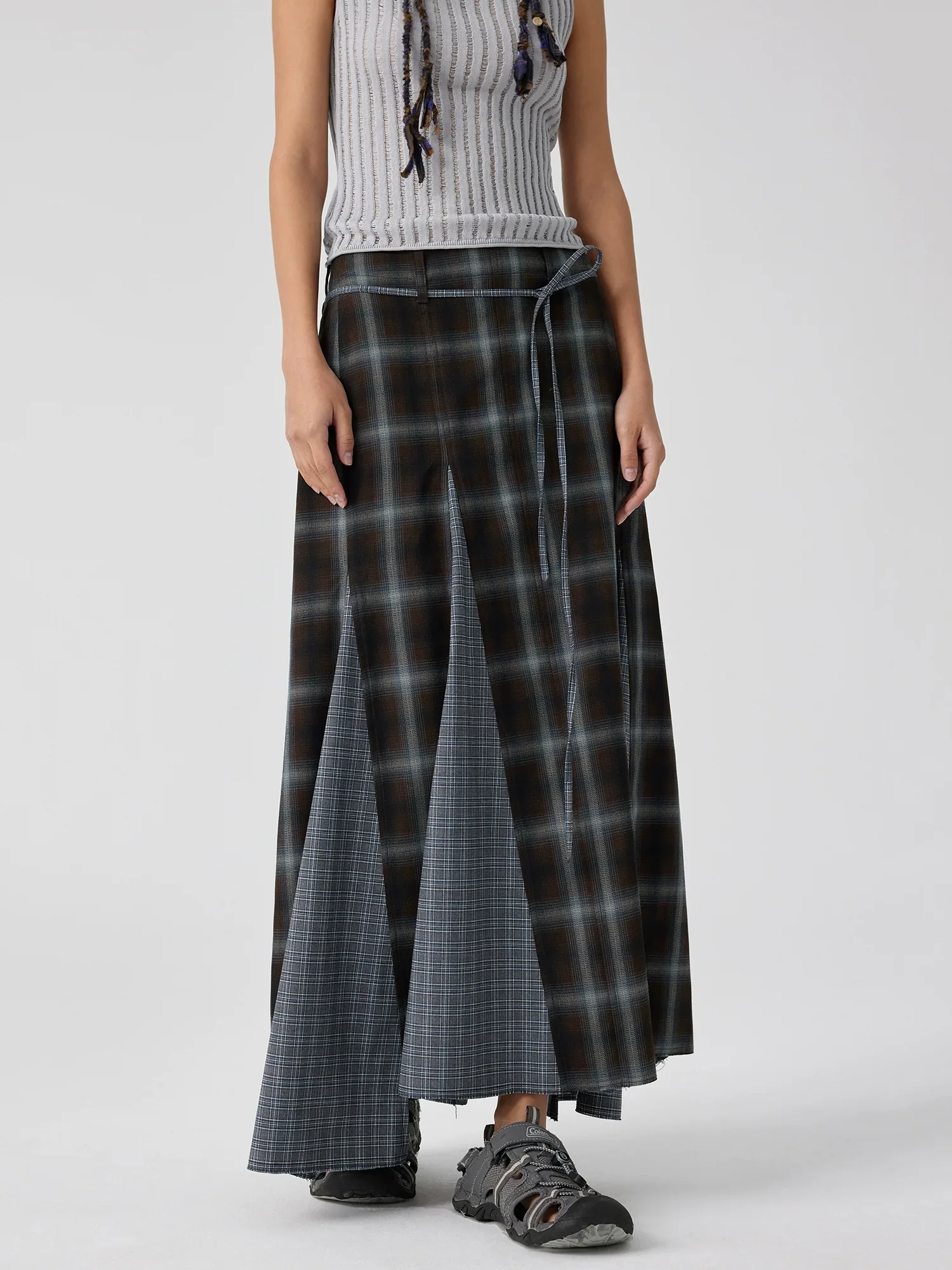 Mixed Plaid Fishtail Maxi Skirt - Image 3