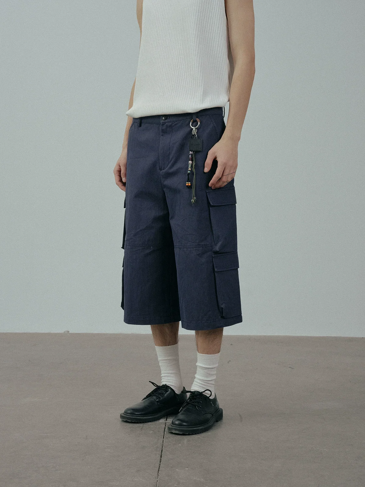Navy Cropped Cargo Trousers - Image 3
