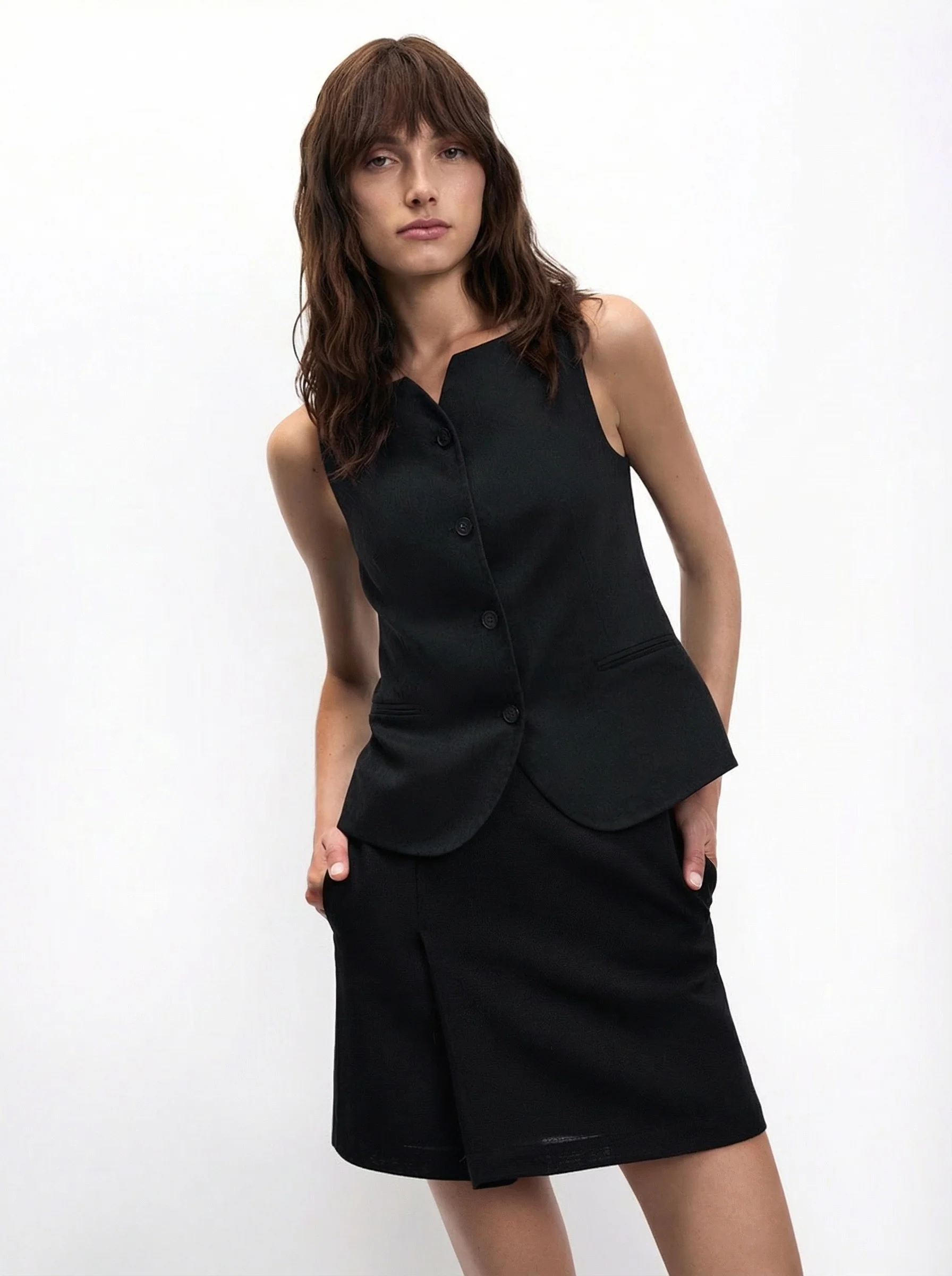 Notch-Neck Waistcoat - Image 4
