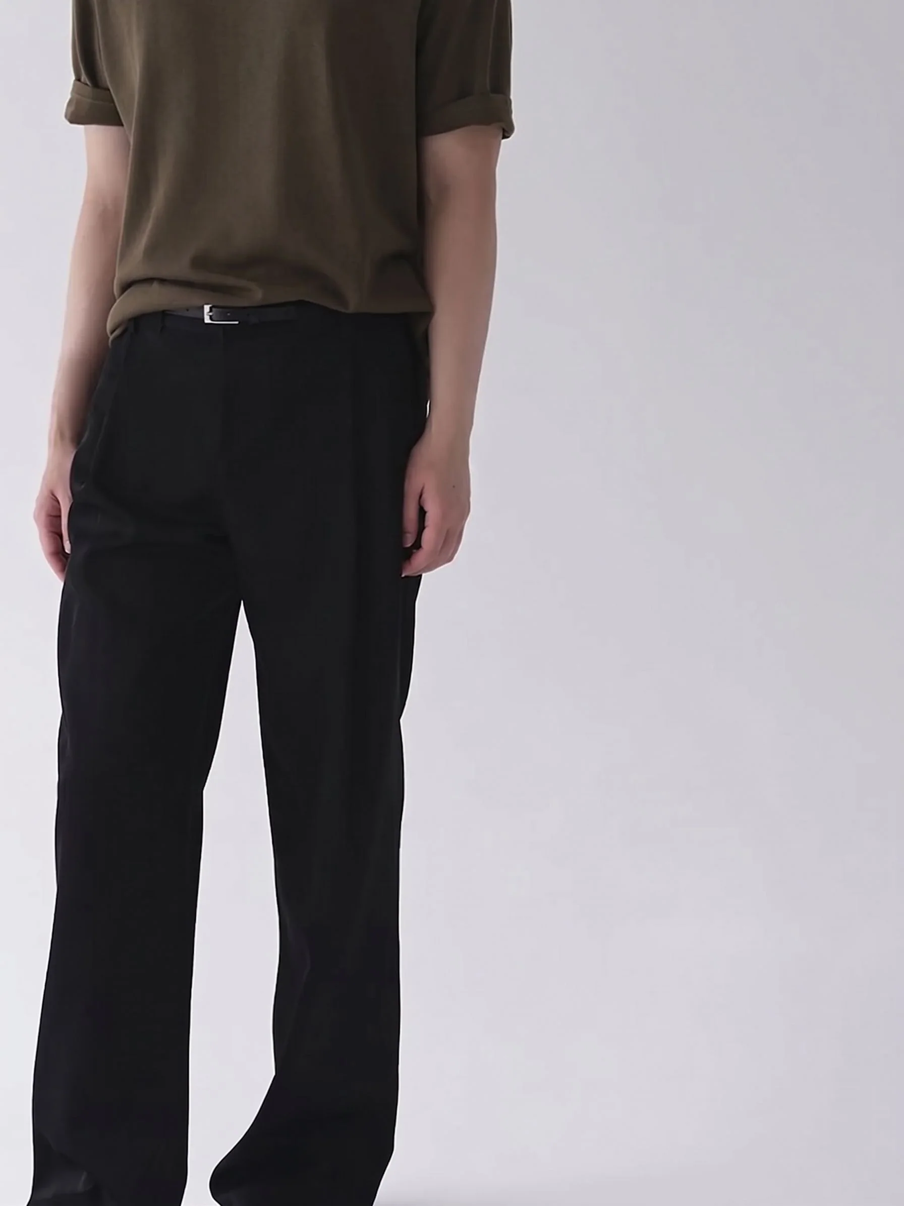 Notch V-Neck Mulberry Silk Knit Tee - Image 5