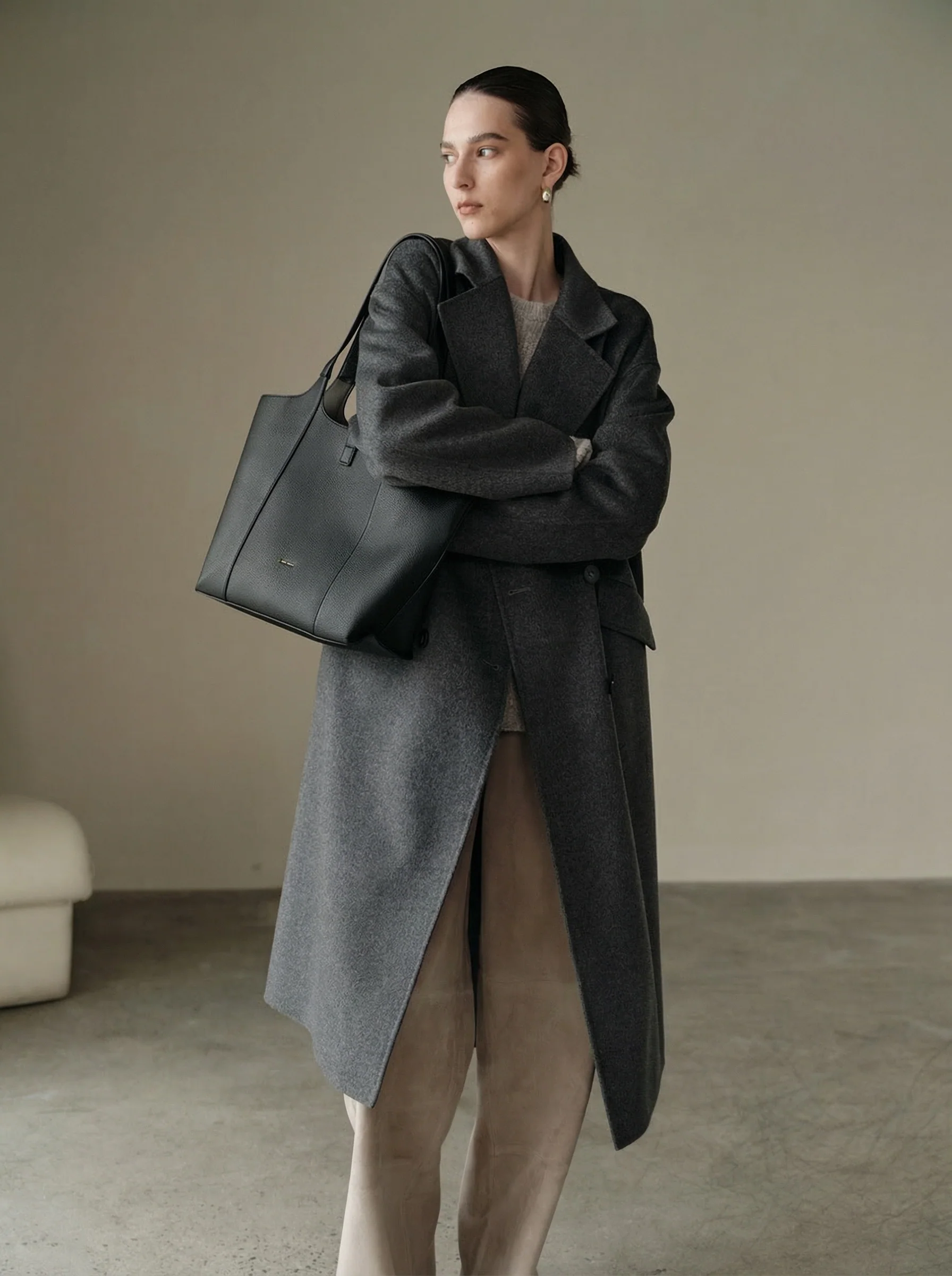 Nottingham Grey Wool-Cashmere Double-Breasted Coat - Image 2