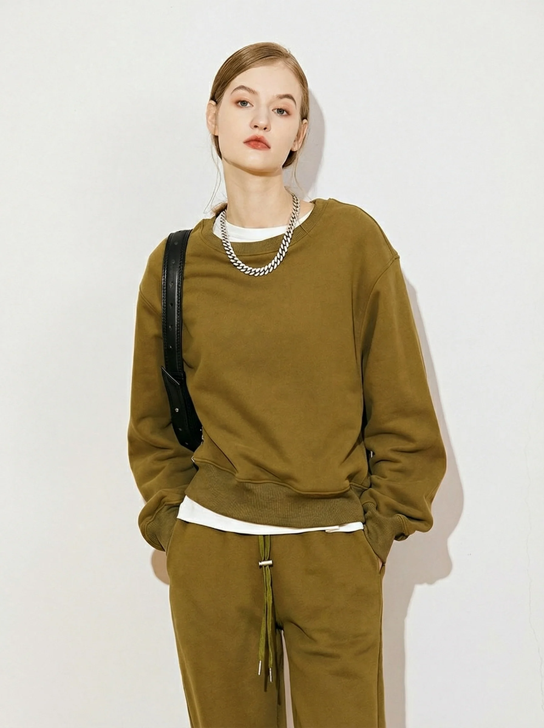 Olive Green Cotton Sweatshirt and Jogger Set - Image 3