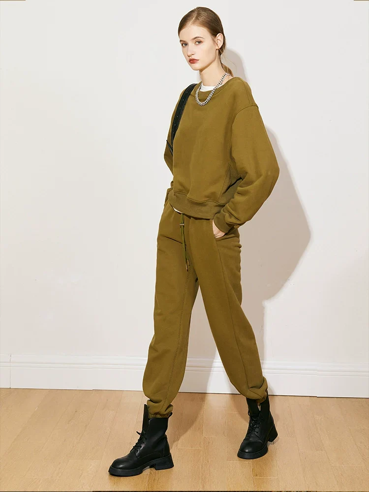 Olive Green Cotton Sweatshirt and Jogger Set - Image 4