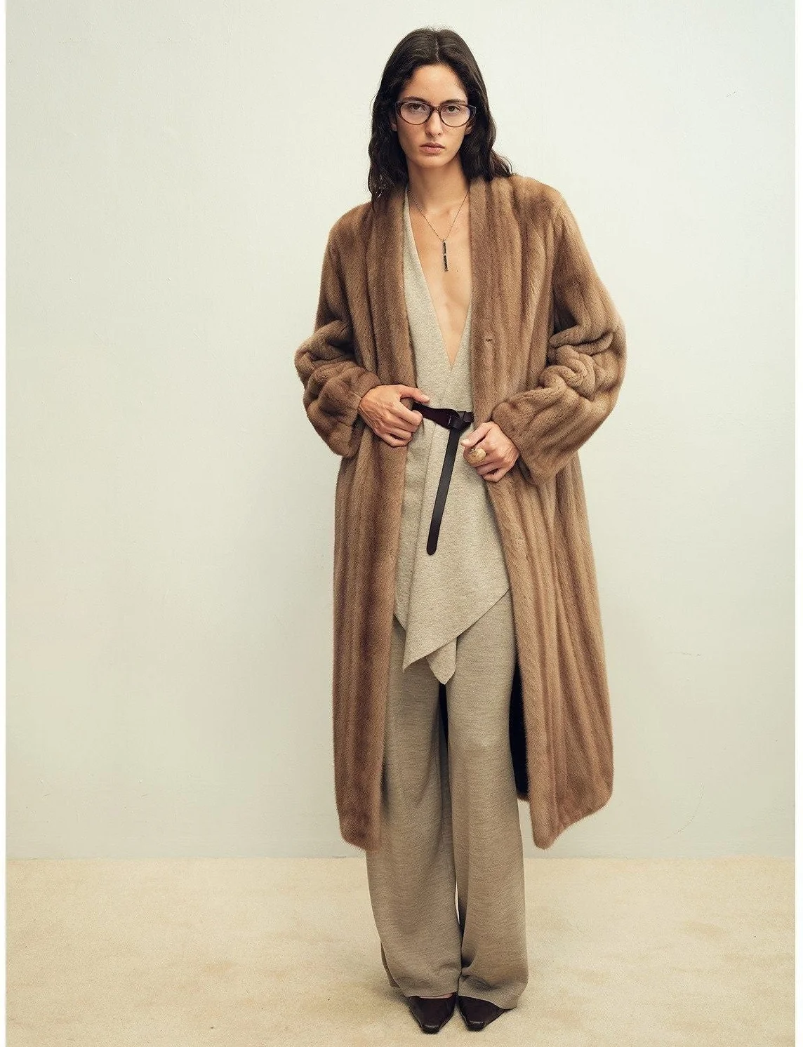 Open-Front Mink Coat - Image 9