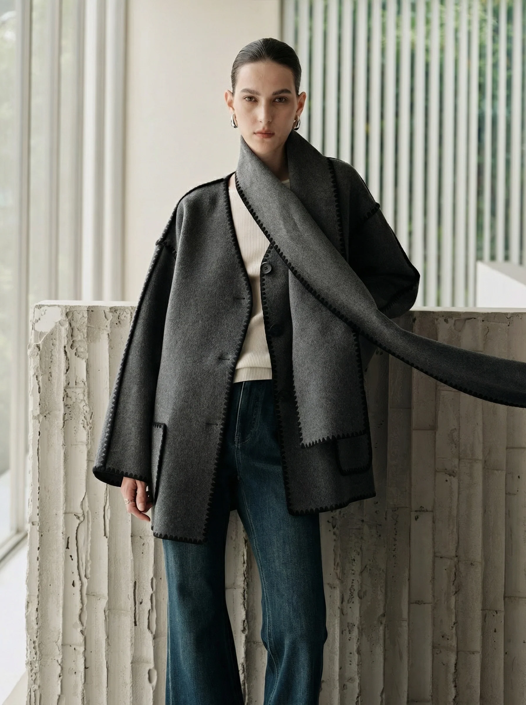 Oslo Cashmere-Wool Coat with Scarf - Image 4