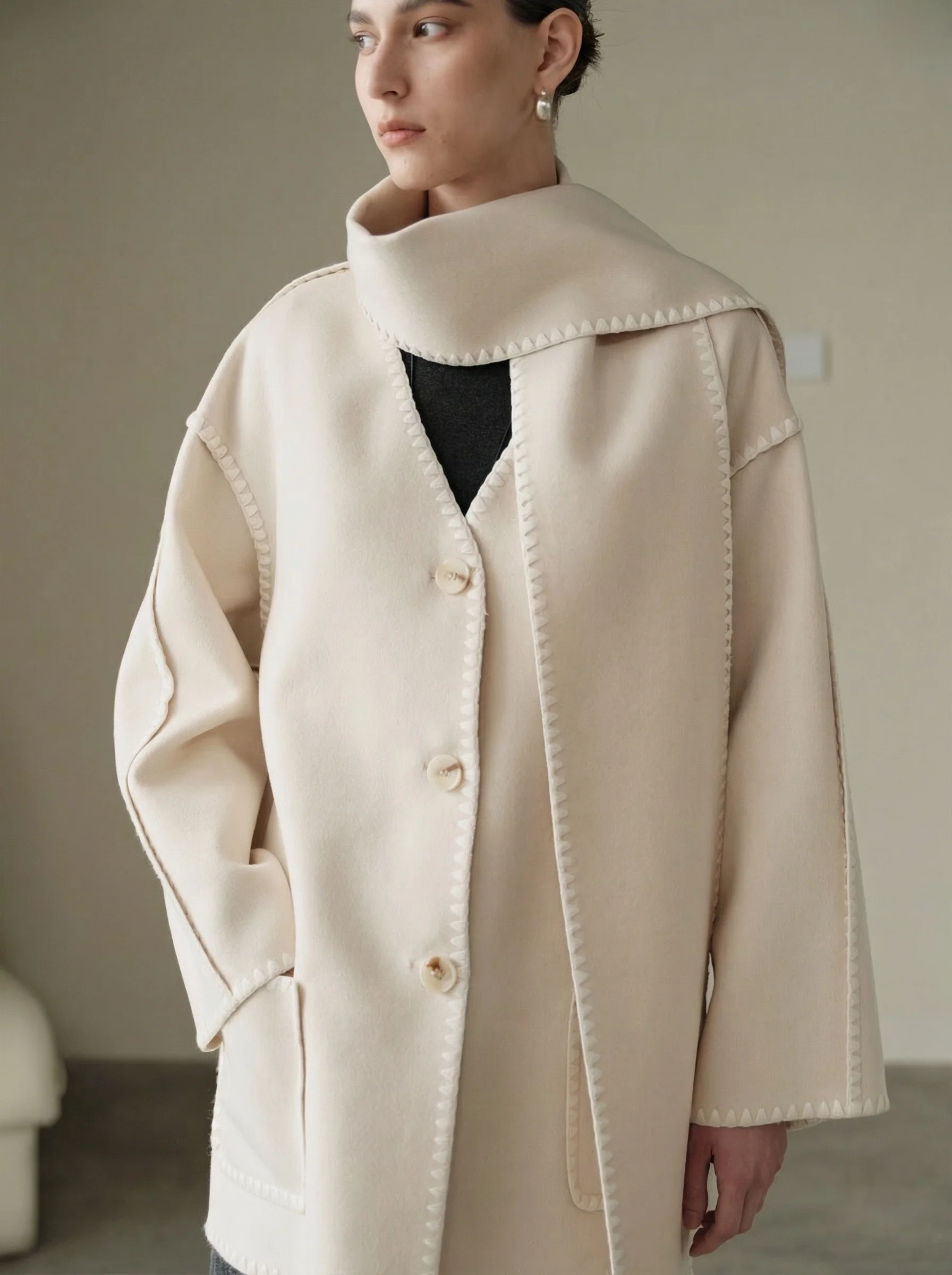 Oslo Cashmere-Wool Coat with Scarf - Image 5