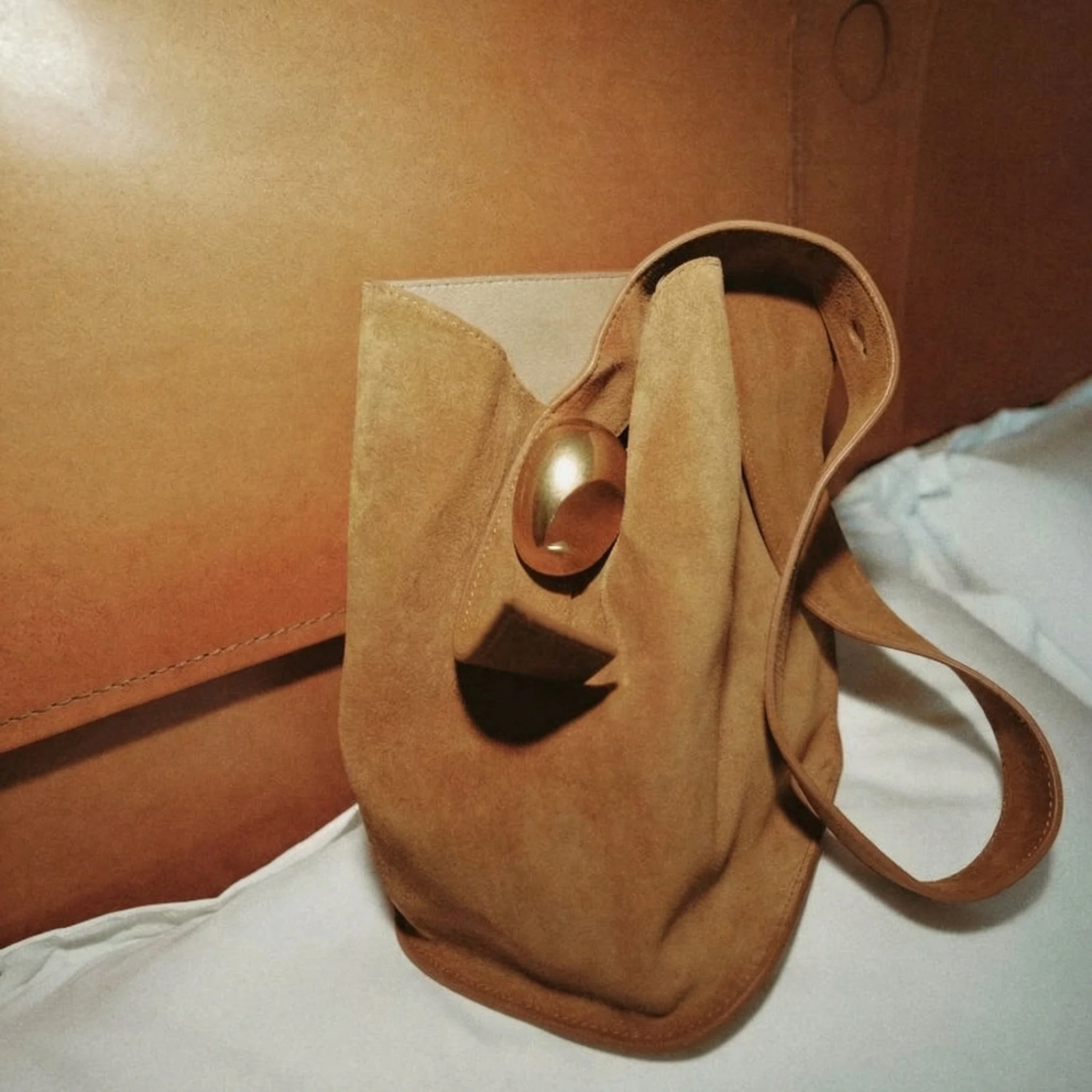 Oval Hardware Shoulder Bag - Image 3