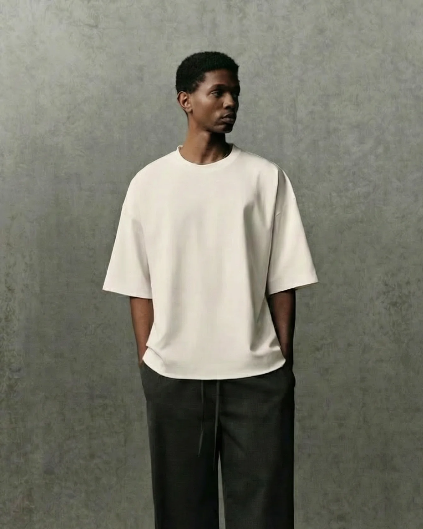 Oversized Crewneck Tee