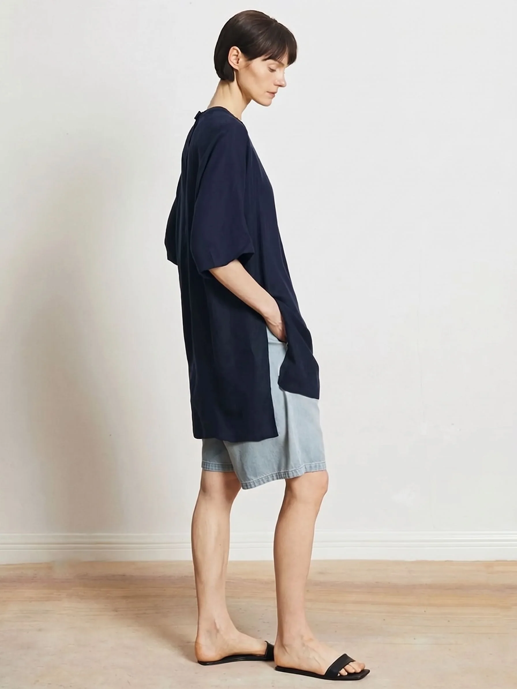 Oversized Keyhole Tee - Image 4