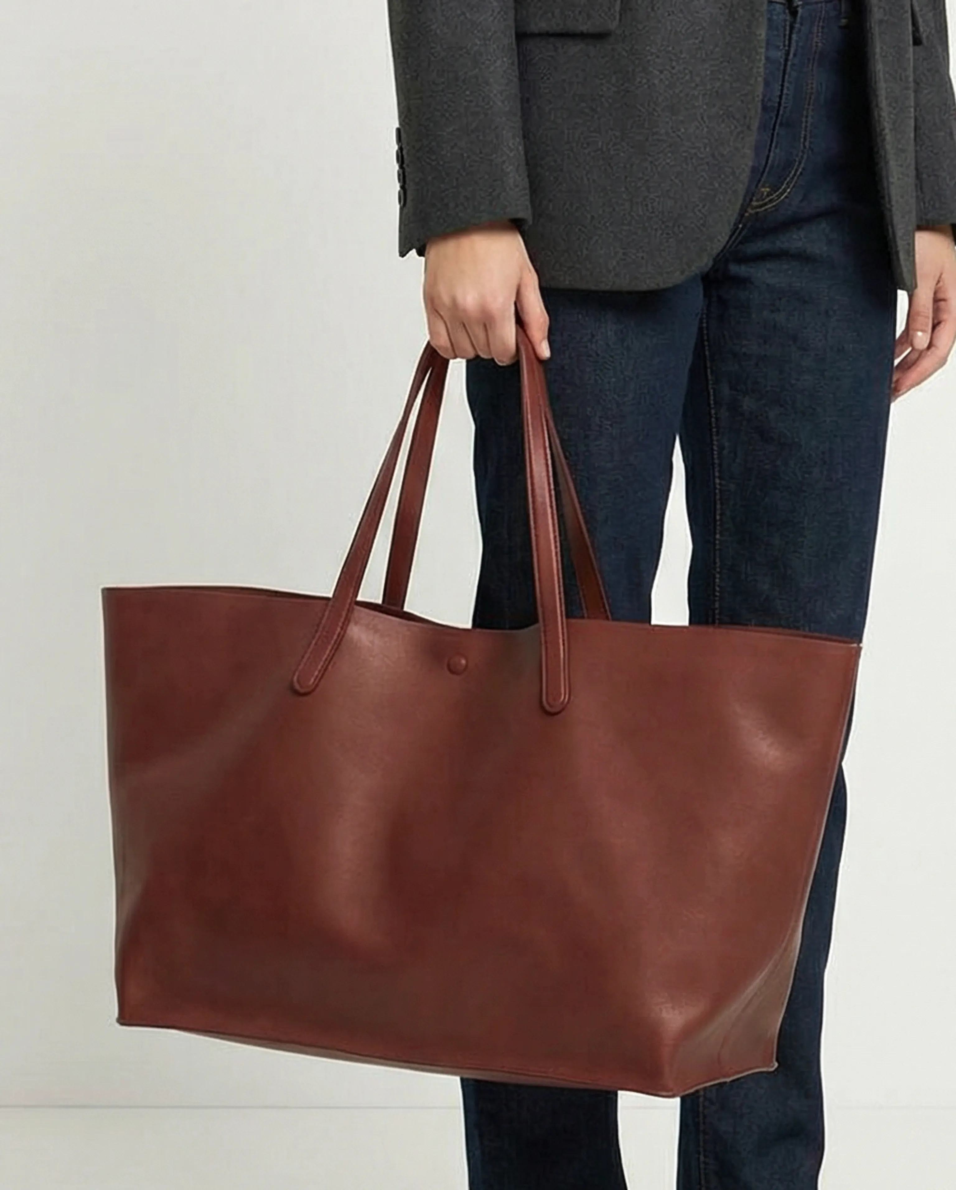 Oversized Leather Tote - Image 3