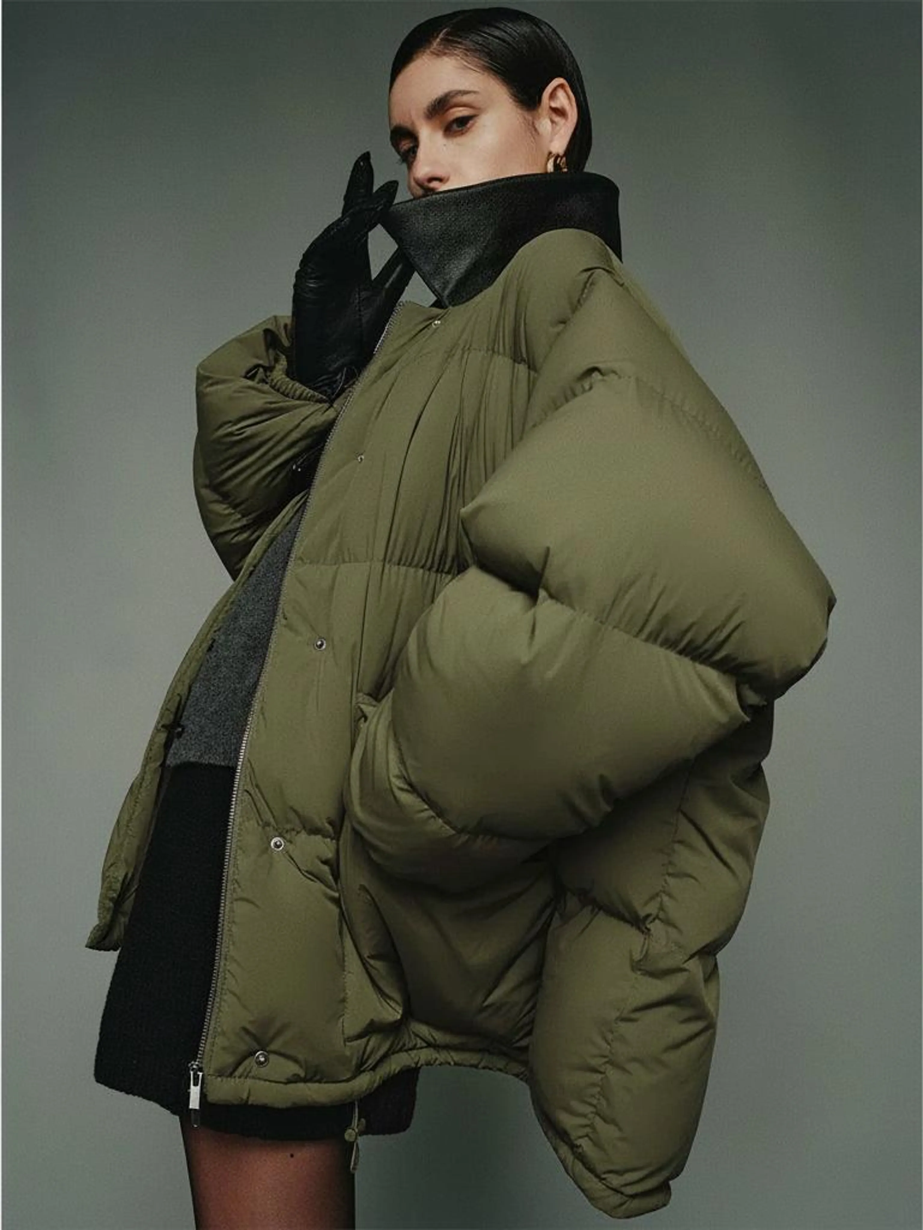 Oversized Puffer Jacket - Image 4