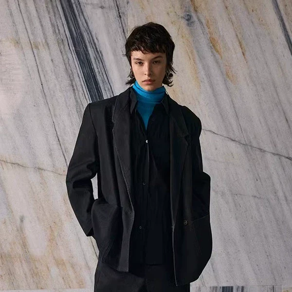 Oversized Suit - Image 4