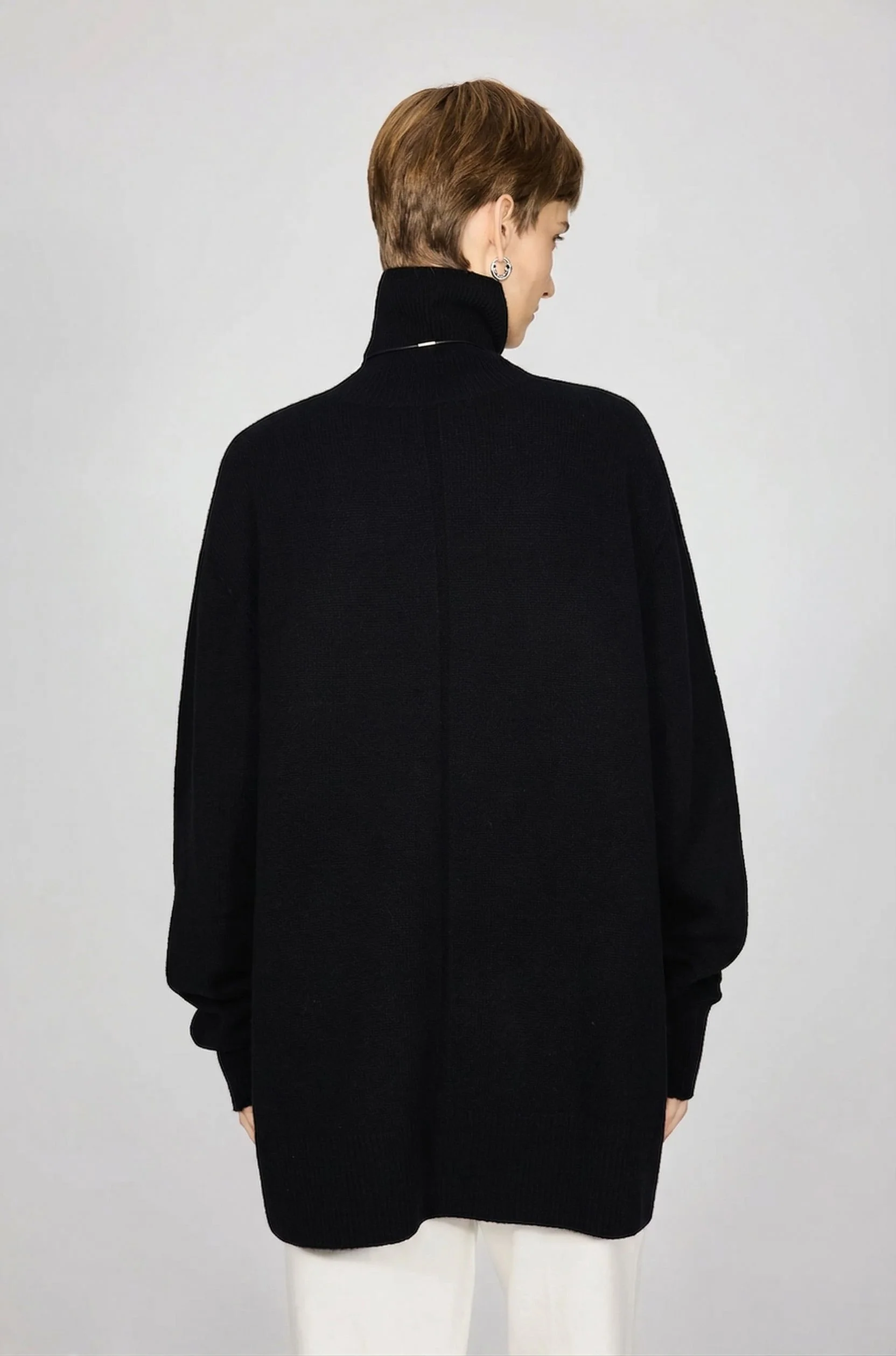 Oversized Turtleneck Sweater - Image 4