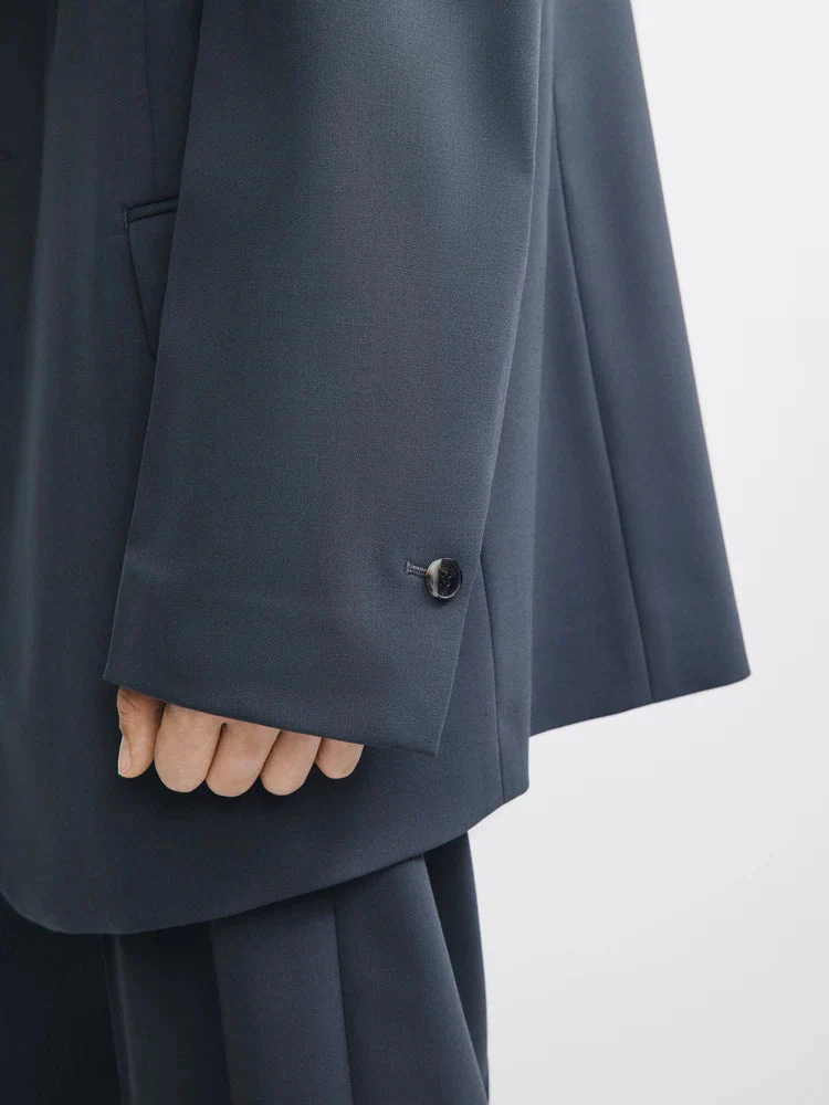 Oversized Two-Piece Suit - Image 3