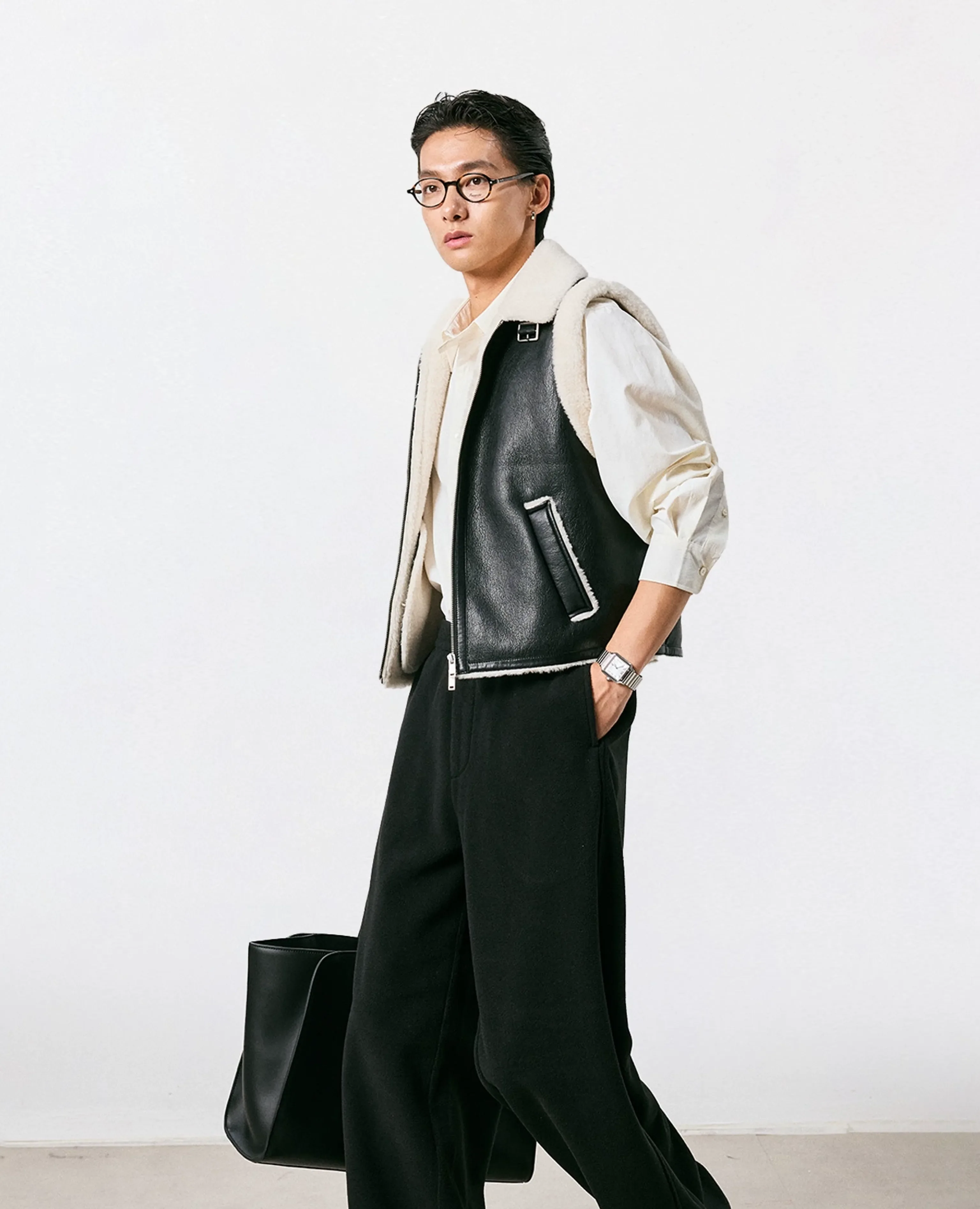 Panda Contrast Stand Collar Vest - Image 3