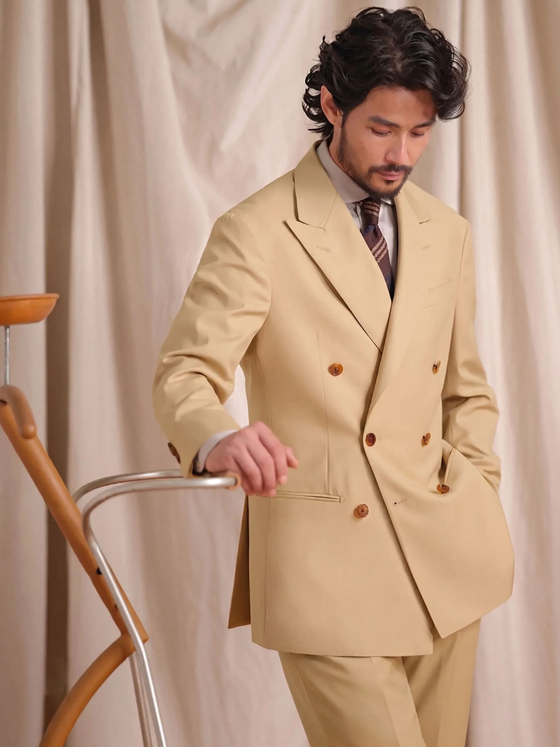 Peak Lapel Suit - Image 4