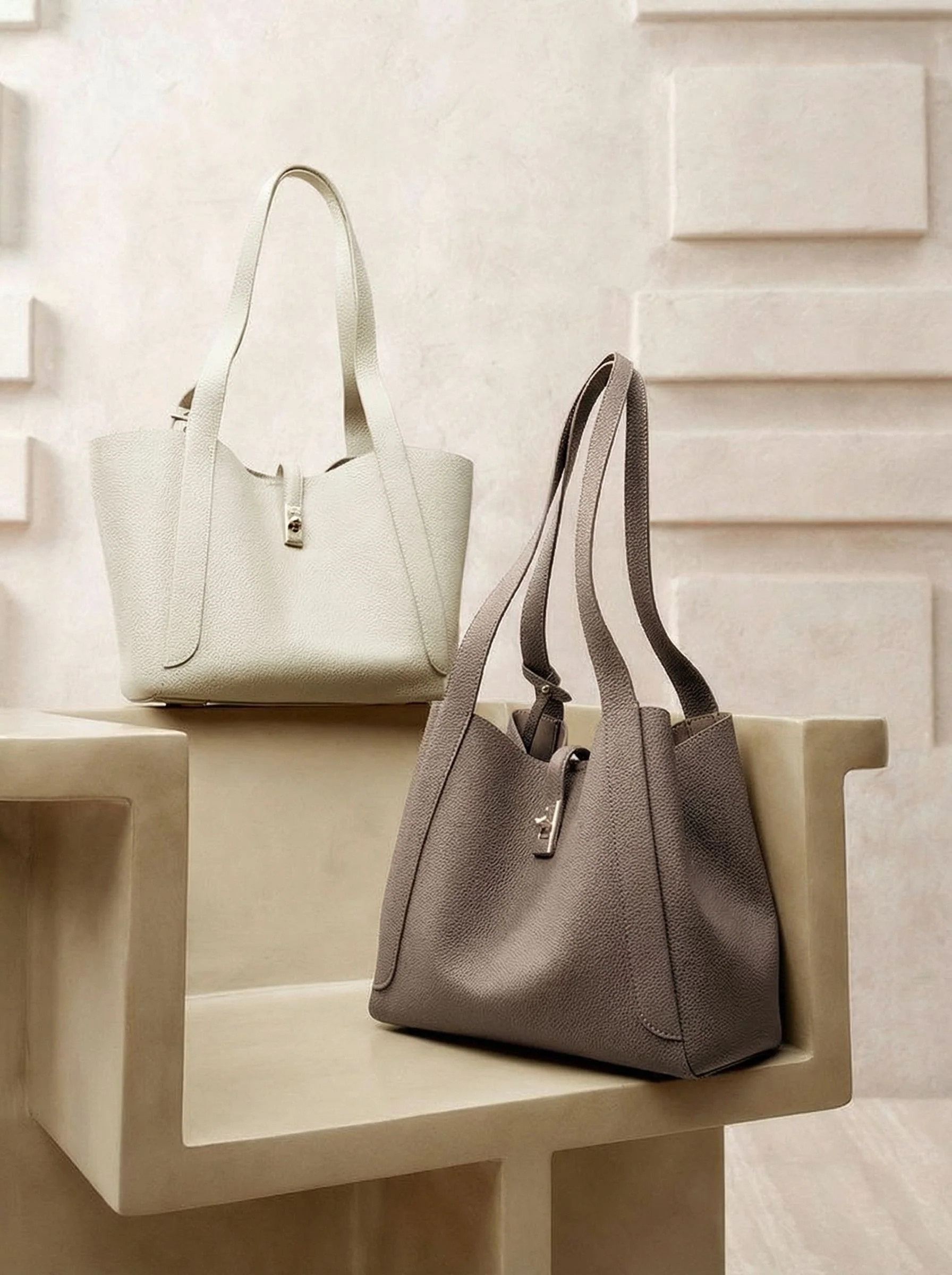 Pebbled Lock Tote - Image 3