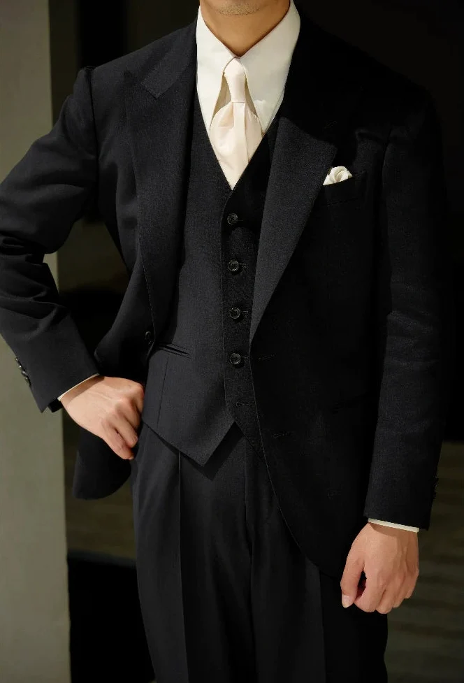 Phantom Black Peak Lapel Suit - Image 5