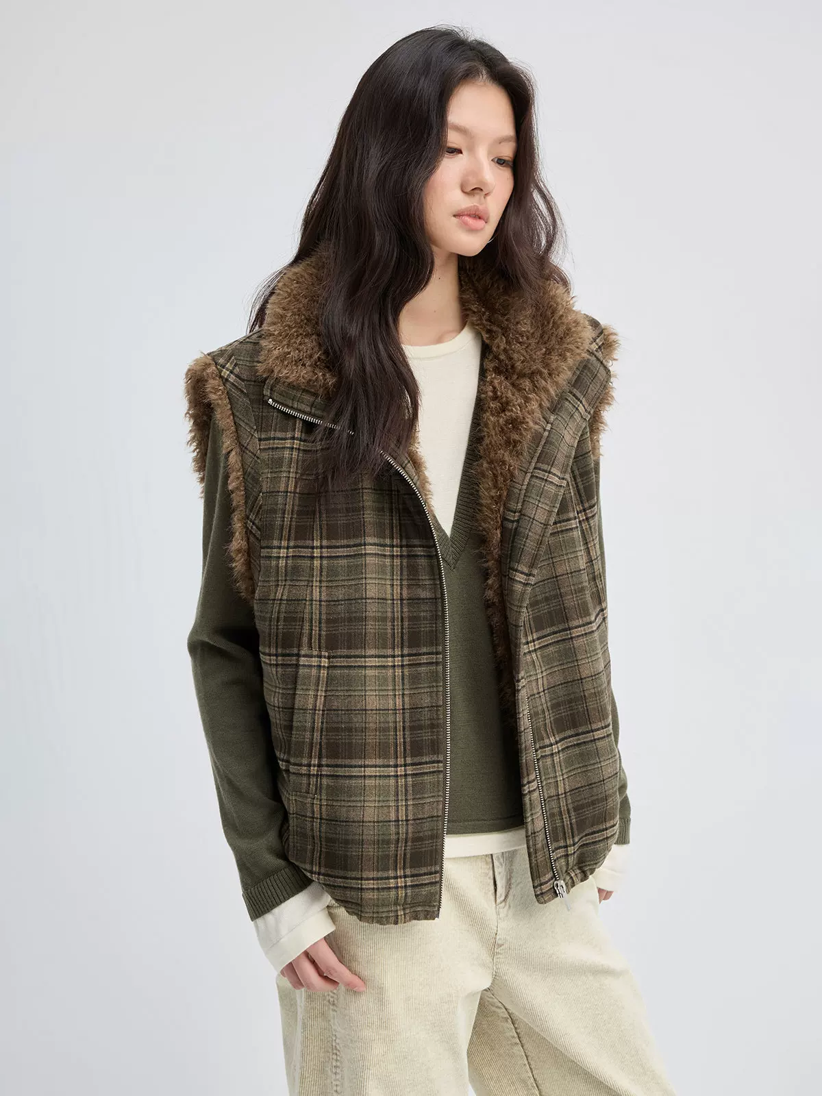 Pile-Trim Zip Vest