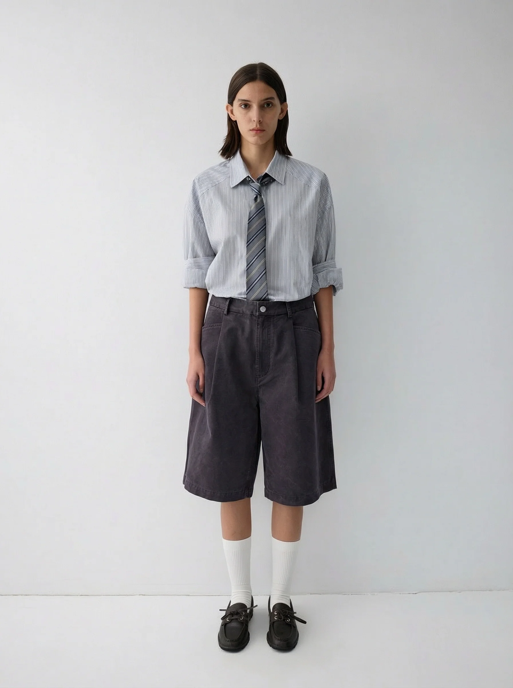 Pleated Bermuda Shorts - Image 4