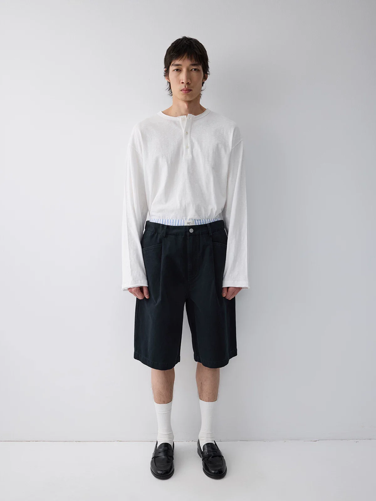 Pleated Bermuda Shorts - Image 9
