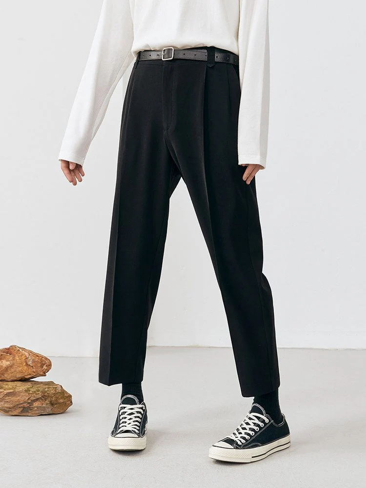 Pleated Cropped Trousers
