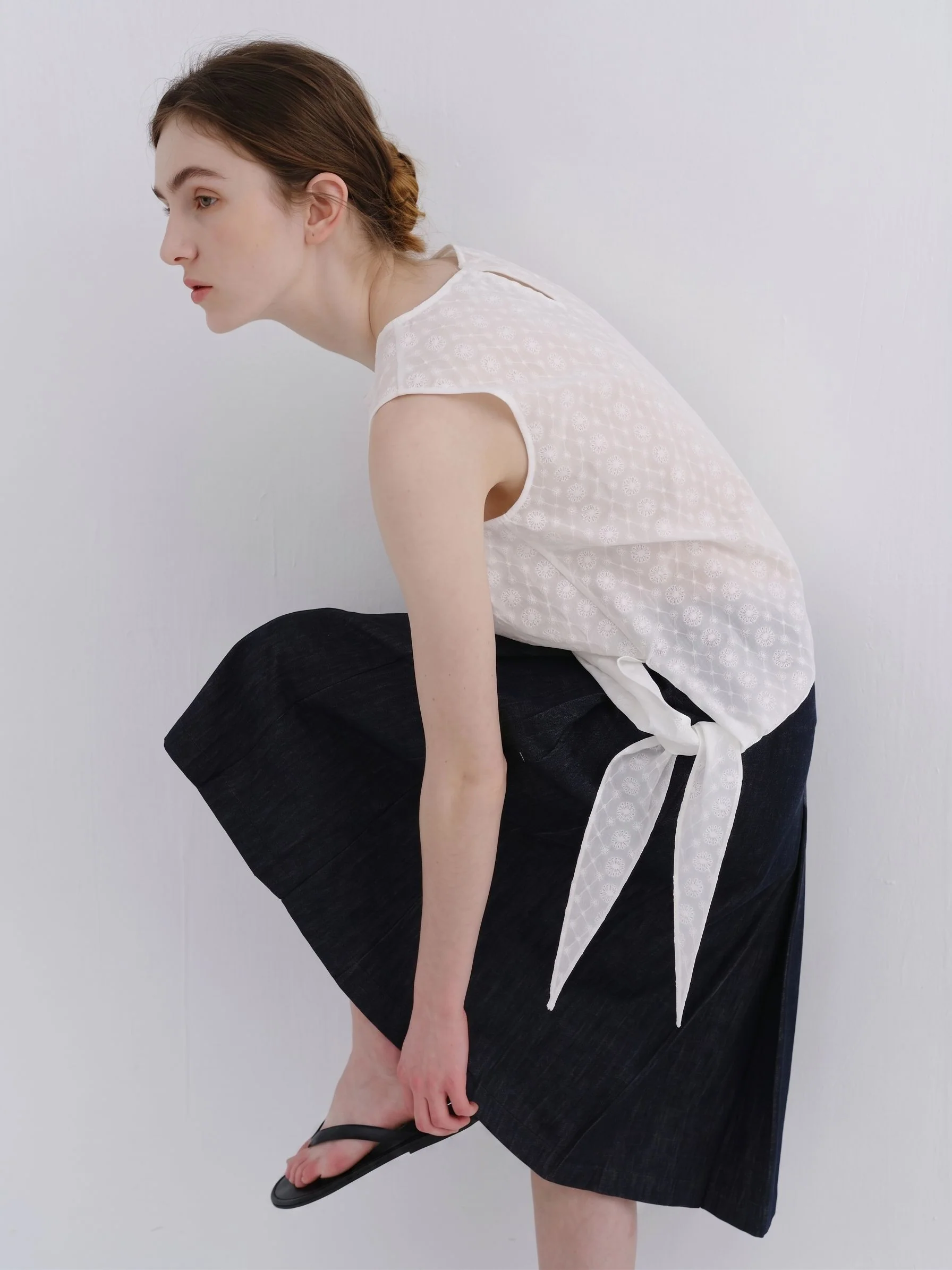 Pleated Denim Midi Skirt - Image 4