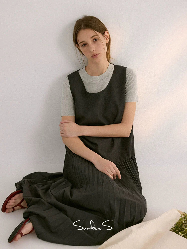 Pleated Drop-Waist Maxi Dress - Image 5