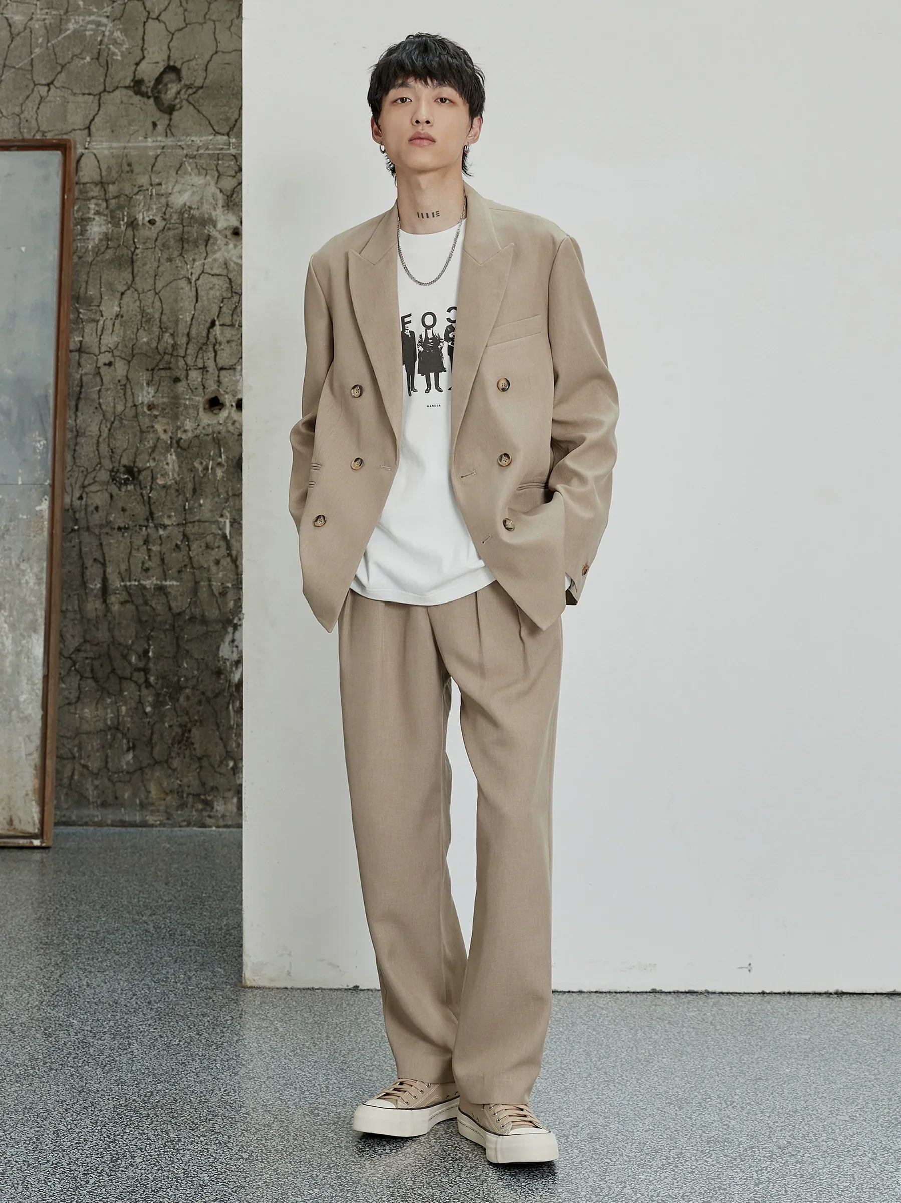 Pleated Wide-Leg Suit Pants