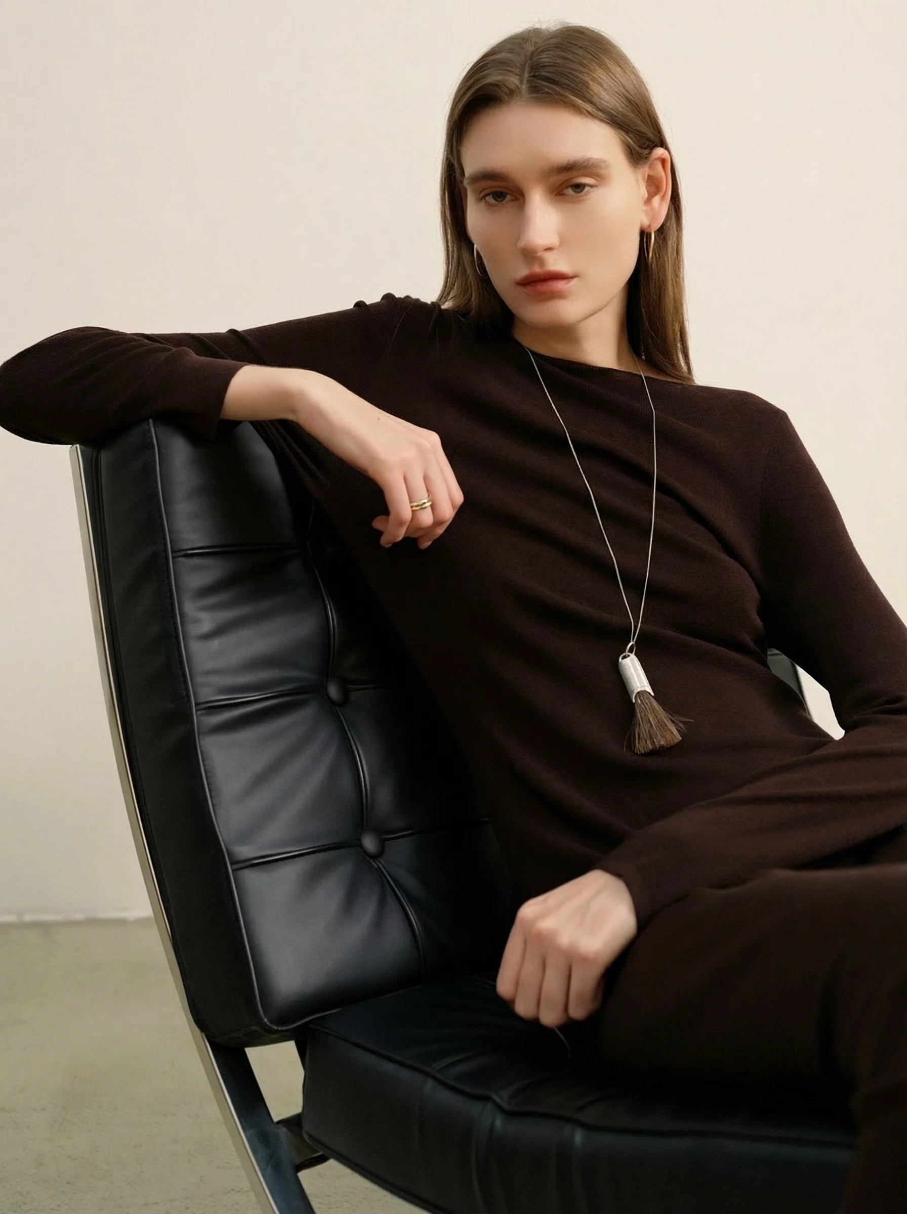 Pure Wool Round-Neck Slim Midi Dress - Image 2