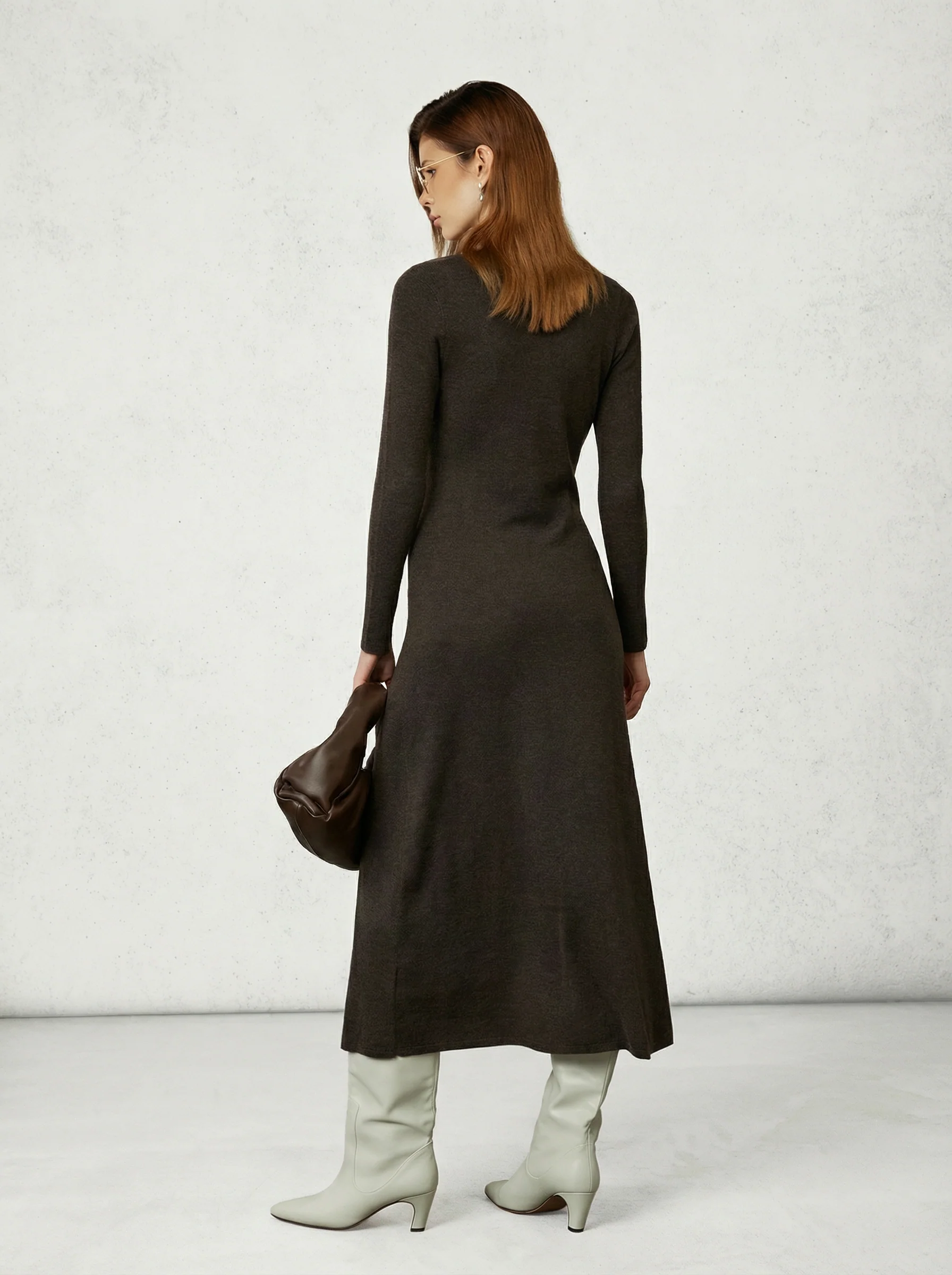 Pure Wool Round-Neck Slim Midi Dress - Image 4