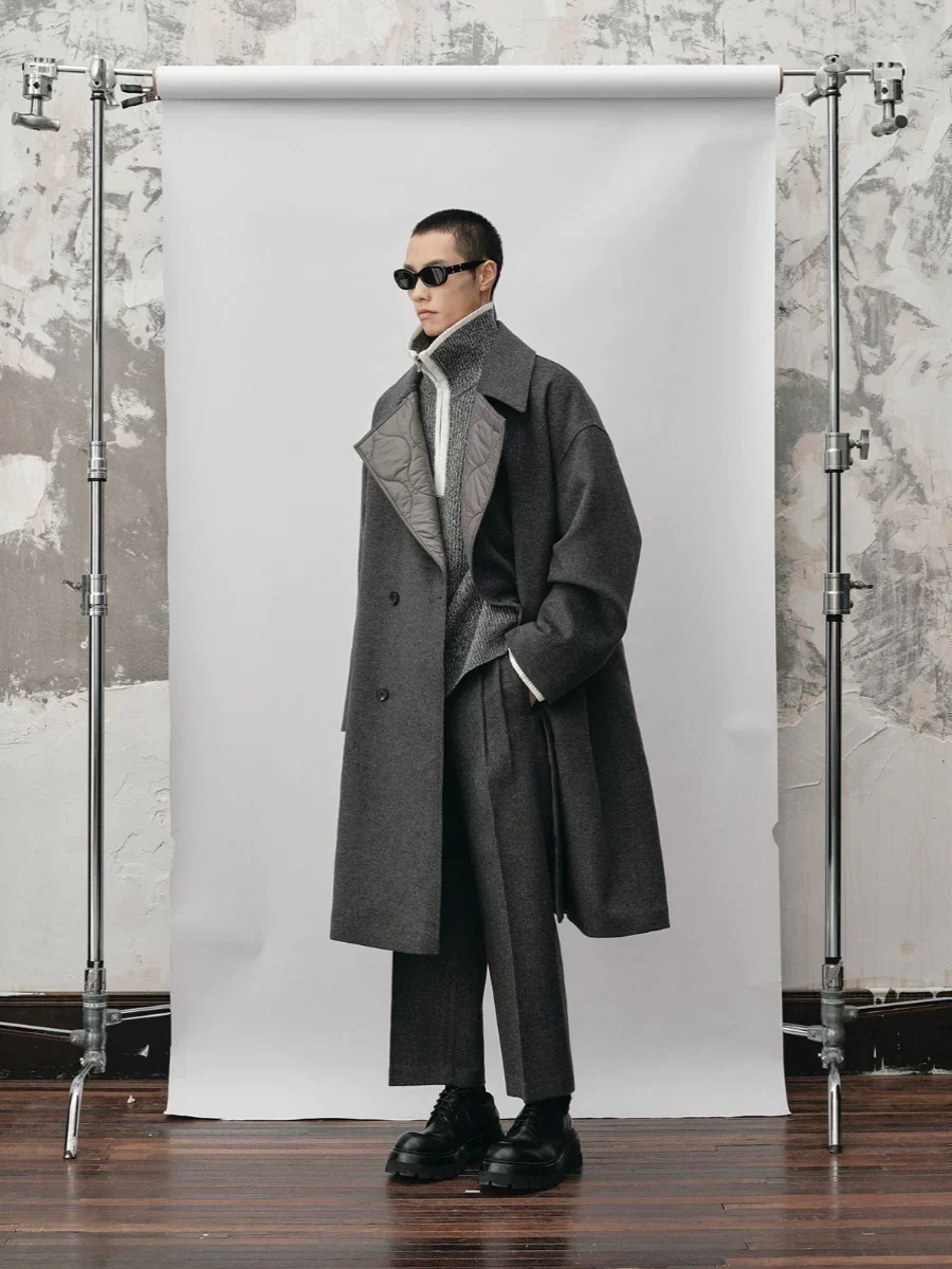 Quilted-Lapel Double-Breasted Wool Coat - Image 4