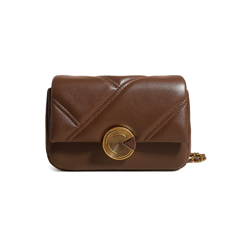 Quilted Leather Chain Shoulder Bag - Image 5