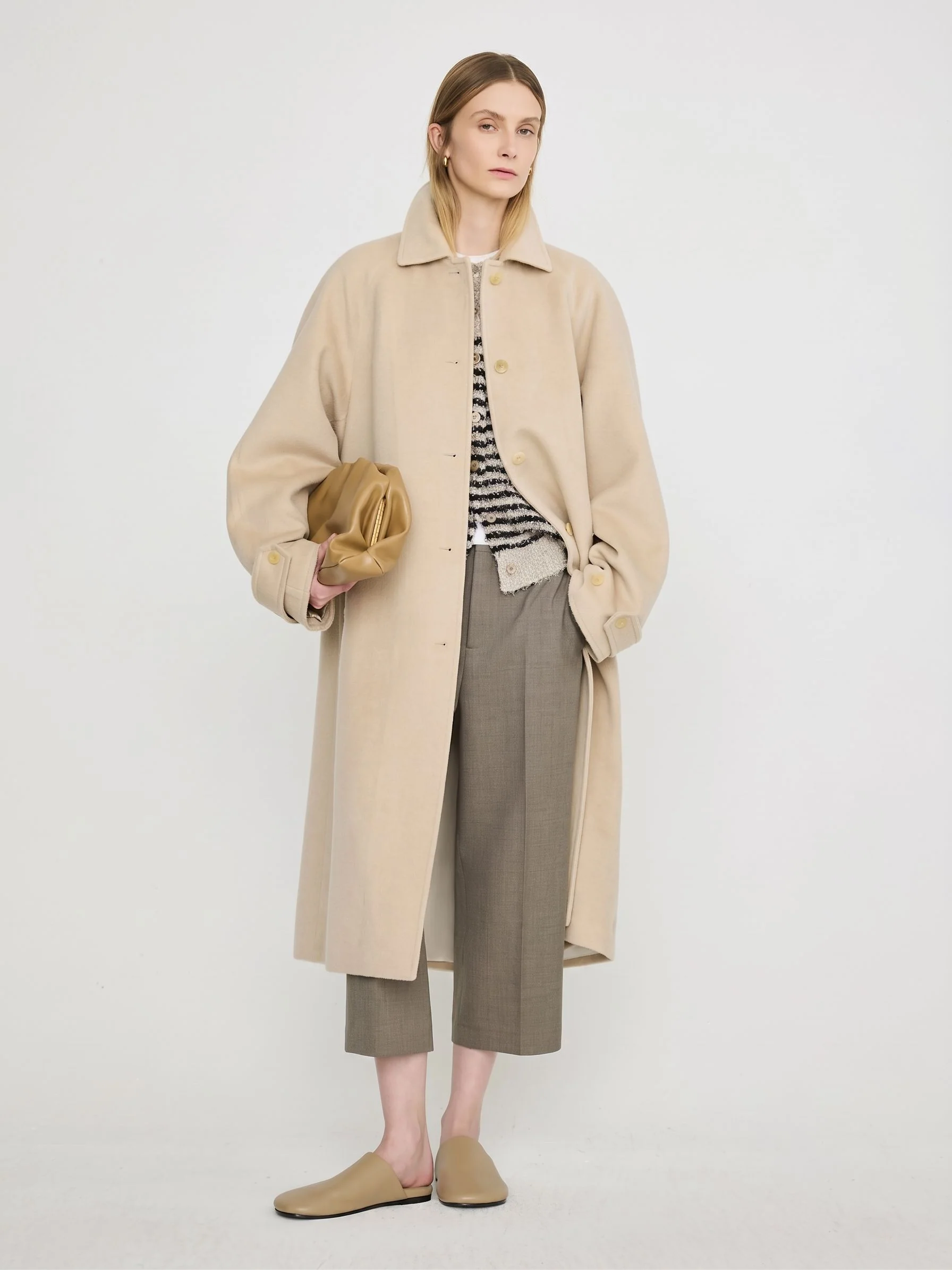 Raglan Alpaca Coat - Image 5