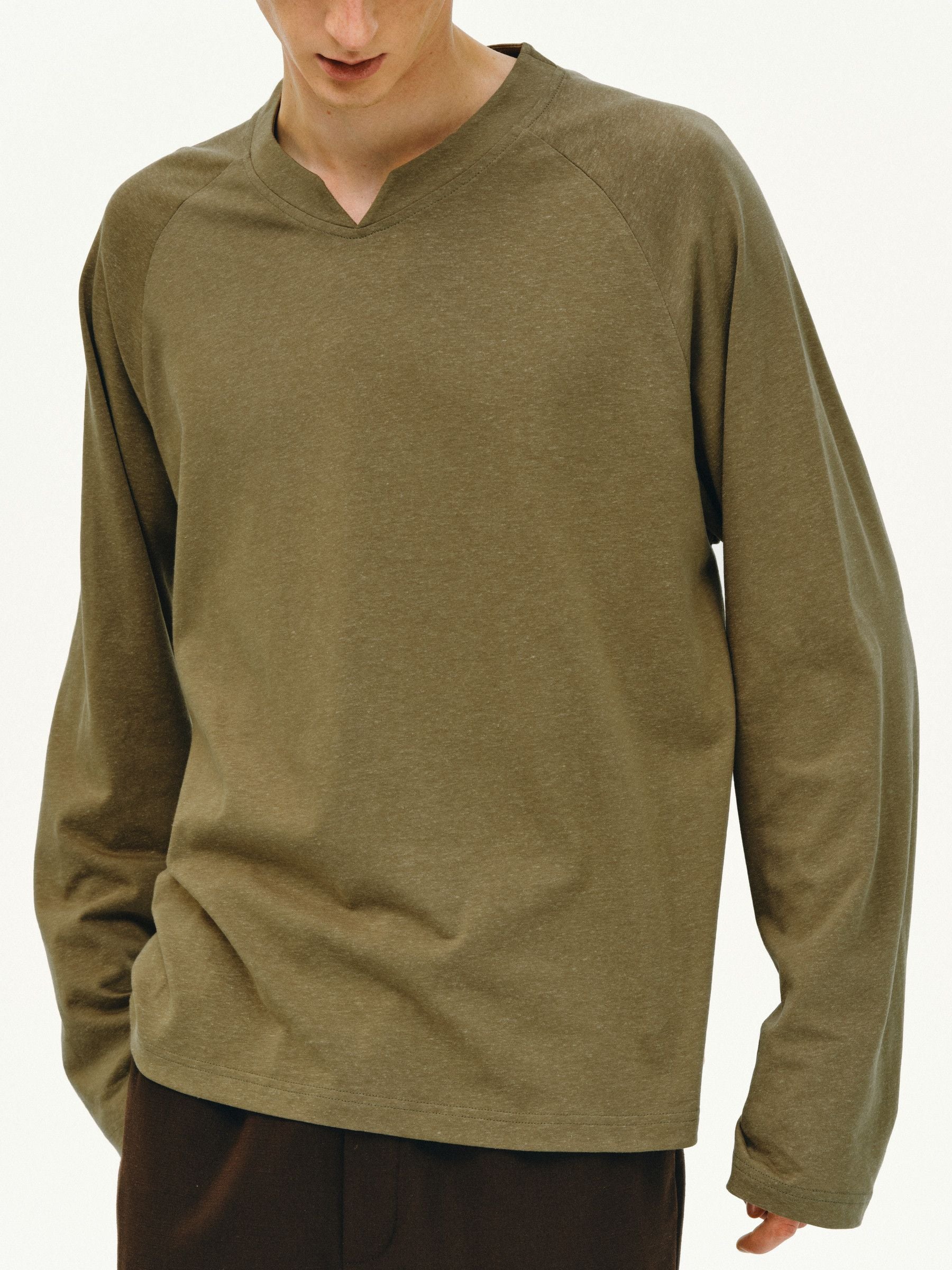 Raglan Notch V Top