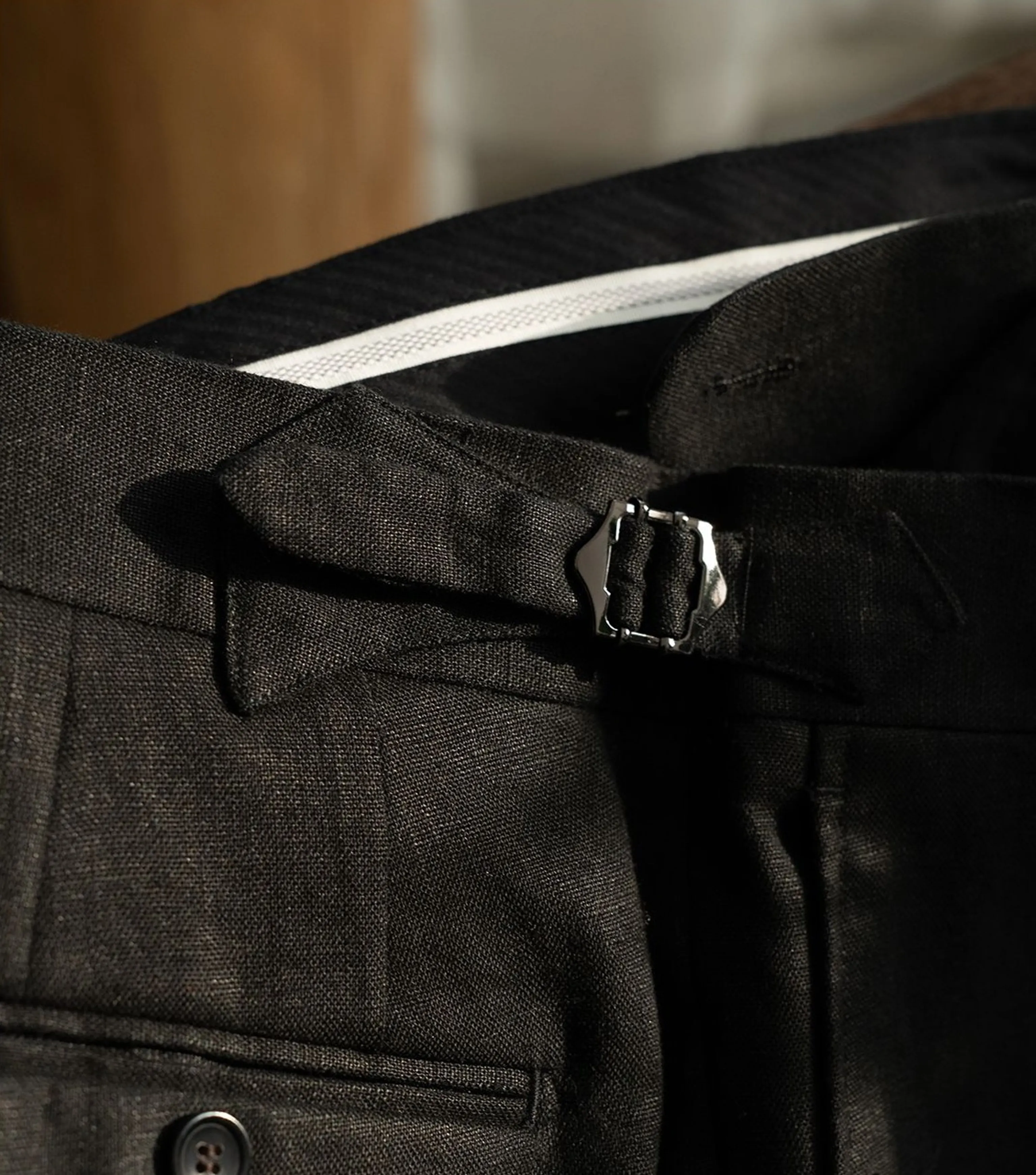 Refined French Linen Suit - Image 14