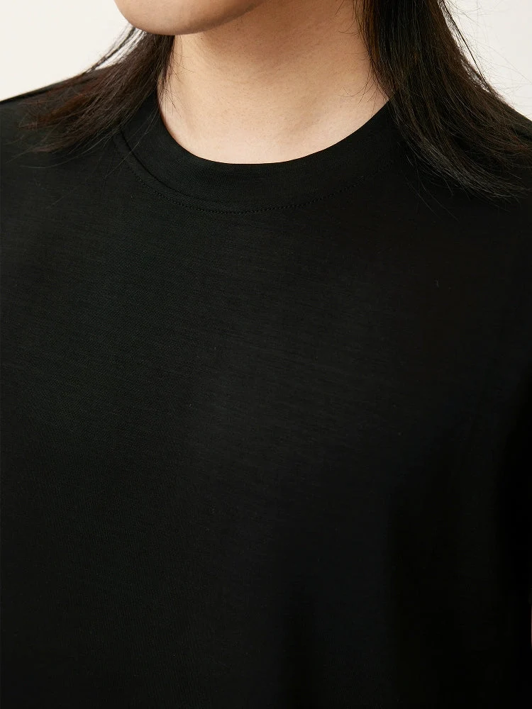 Refined Stretch Crewneck Tee - Image 7