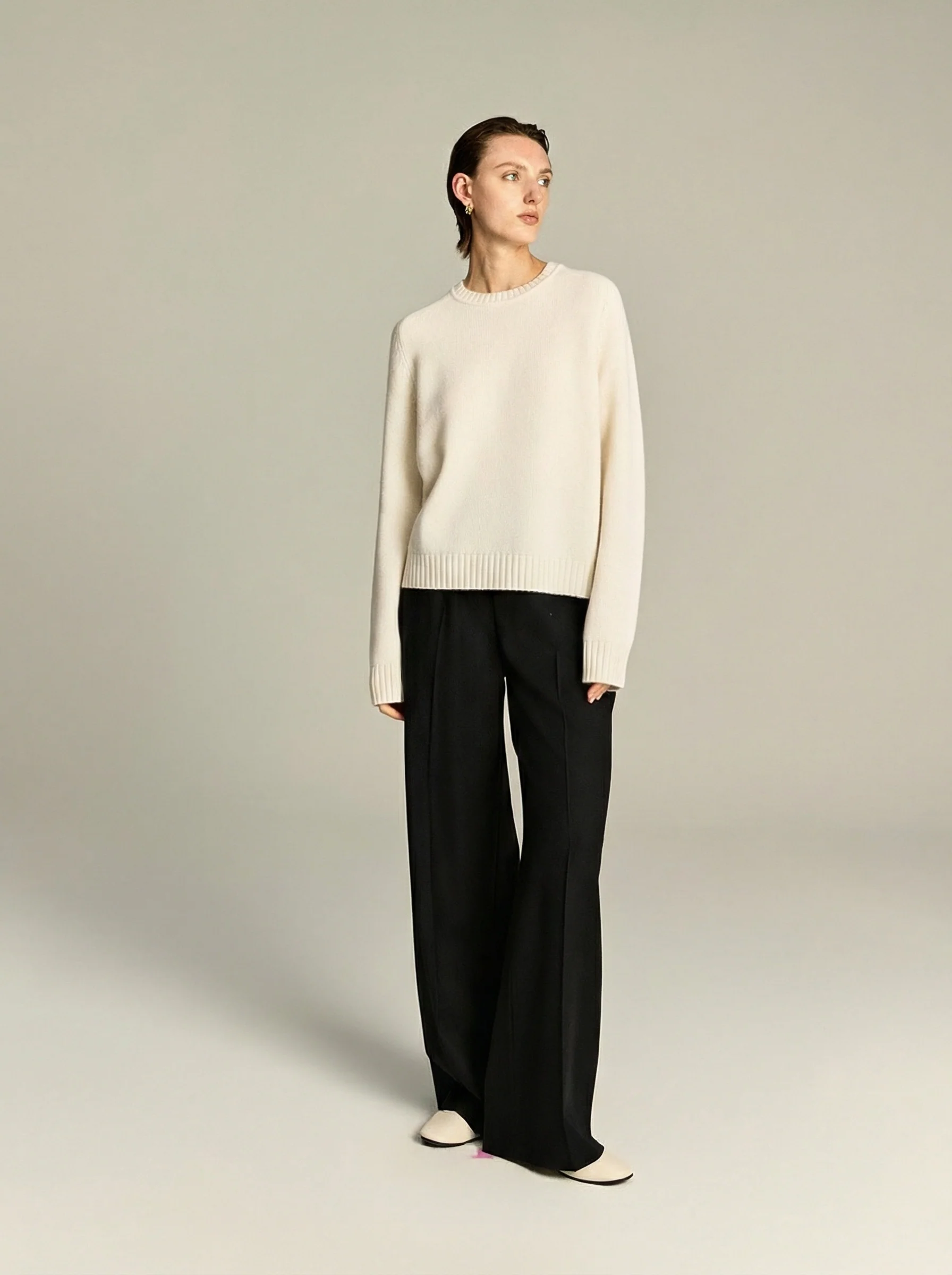 Relaxed Wool-Cashmere Straight-Leg Trousers - Image 4