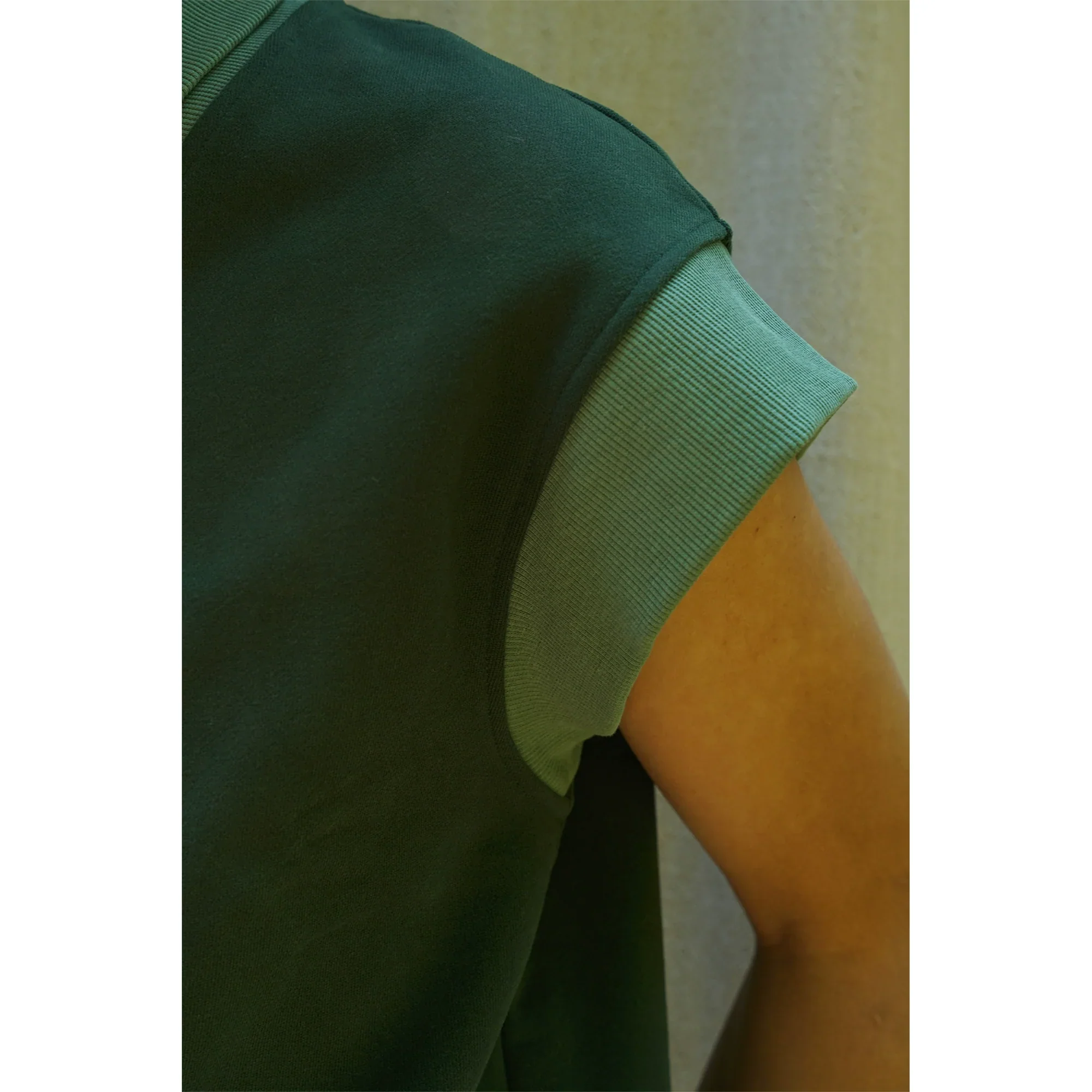 Retro Colorblock V-Neck Vest - Image 7