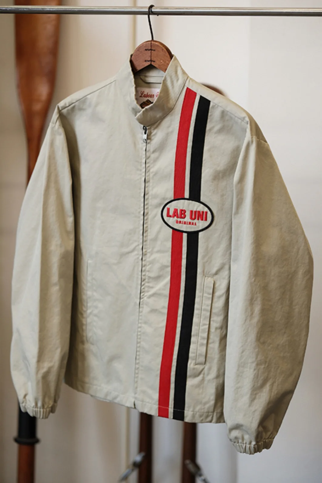 Retro Embroidery Zipper Jacket - Image 5