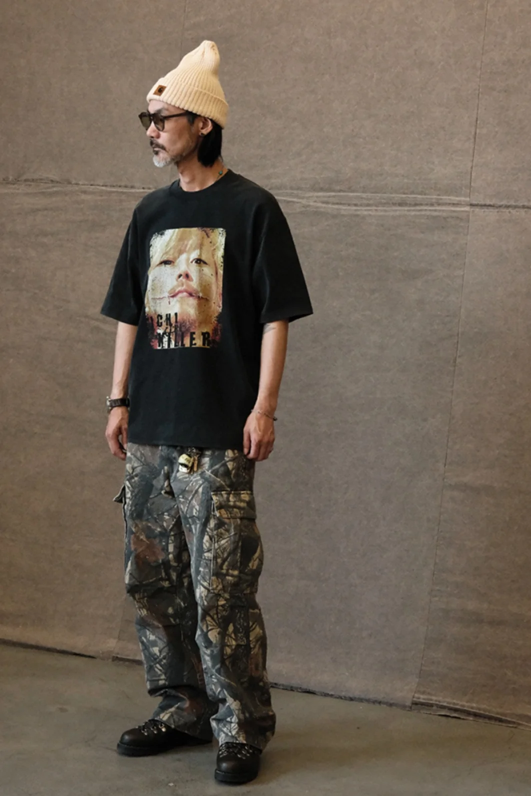 Retro Graphic T-Shirt - Image 2