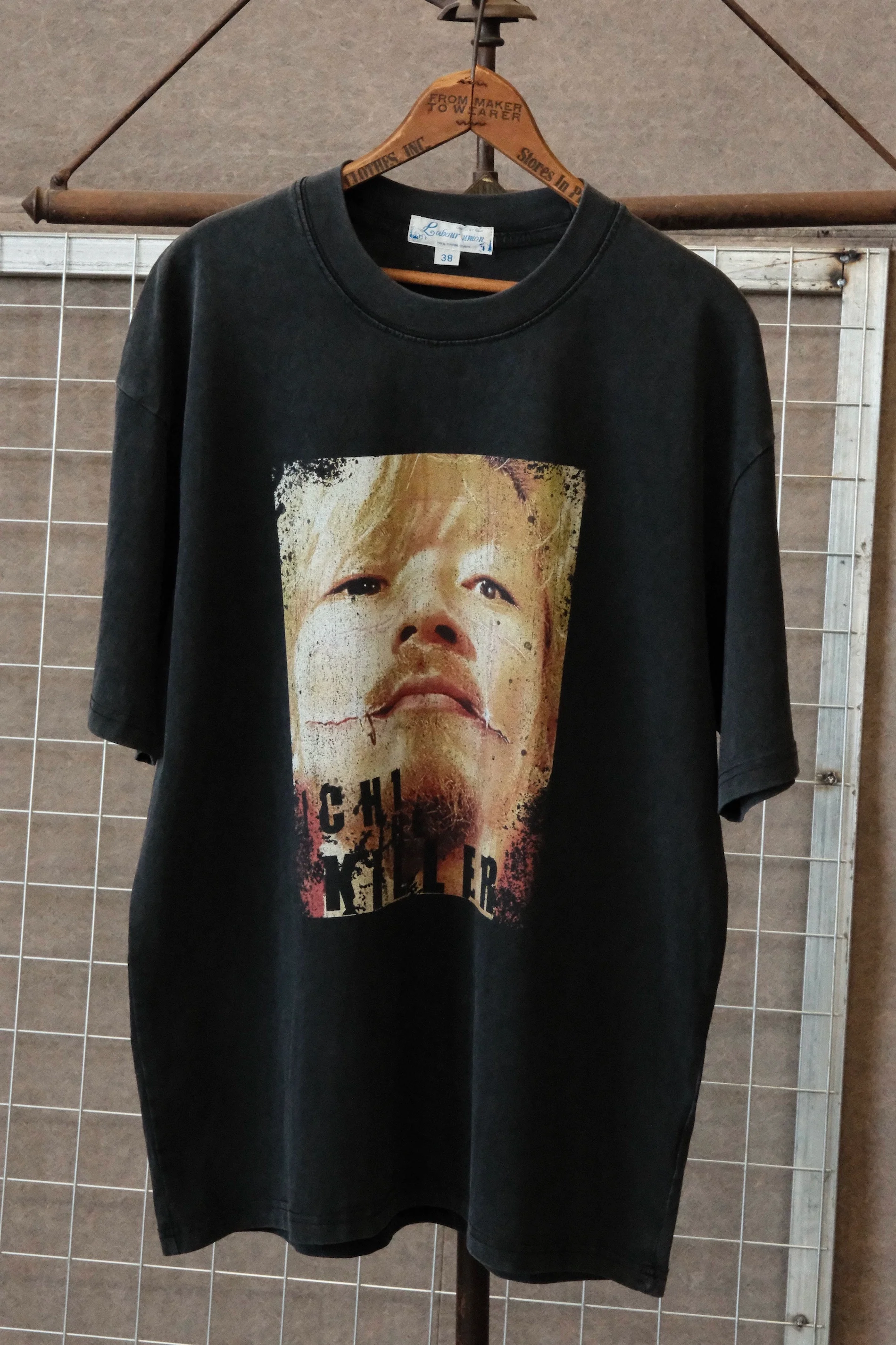 Retro Graphic T-Shirt - Image 6