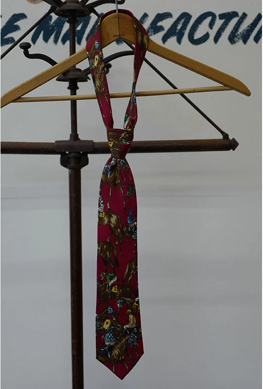Retro Silk Tie - Image 4