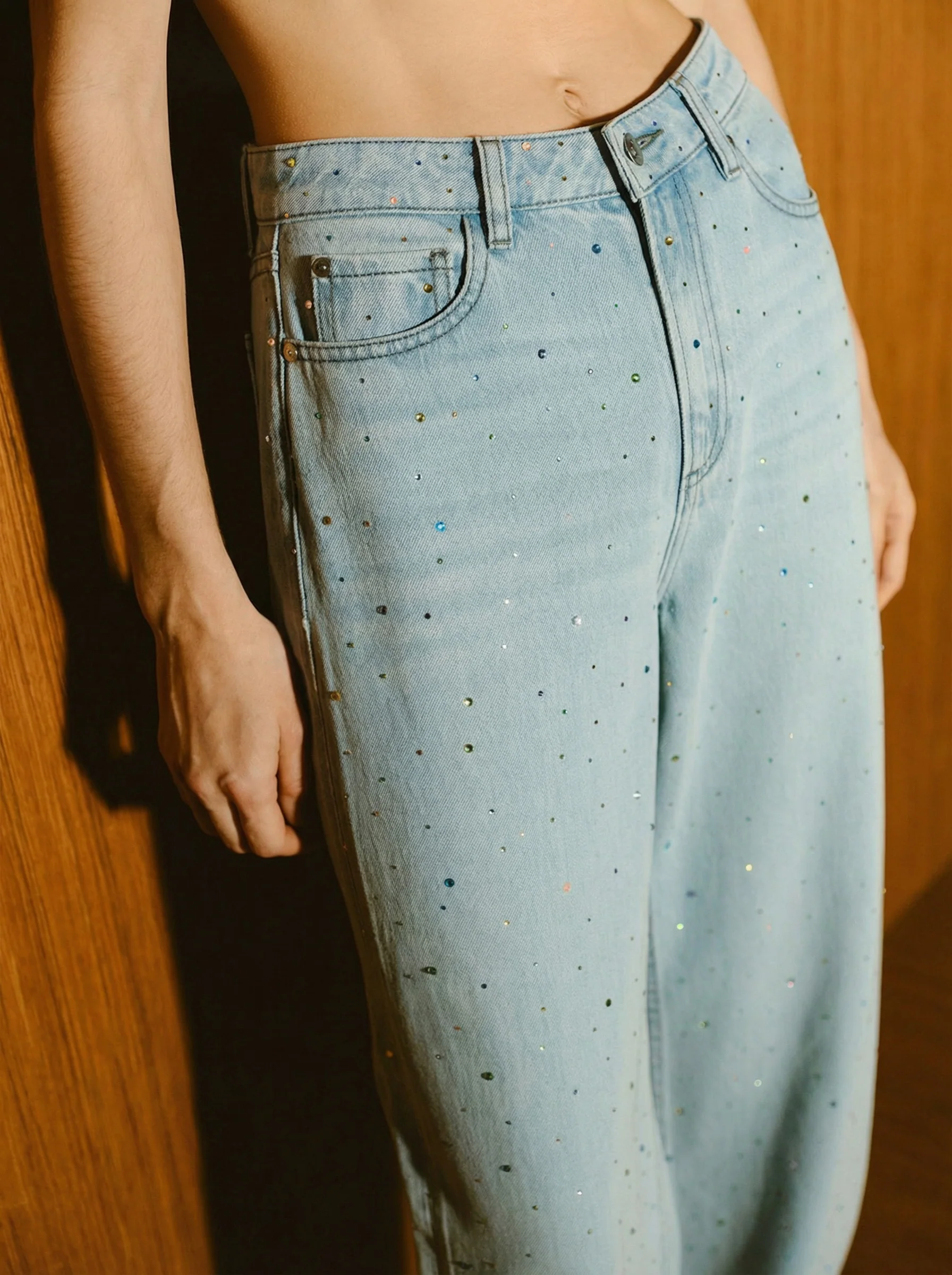 Rhinestone Wide-Leg Jeans - Image 11